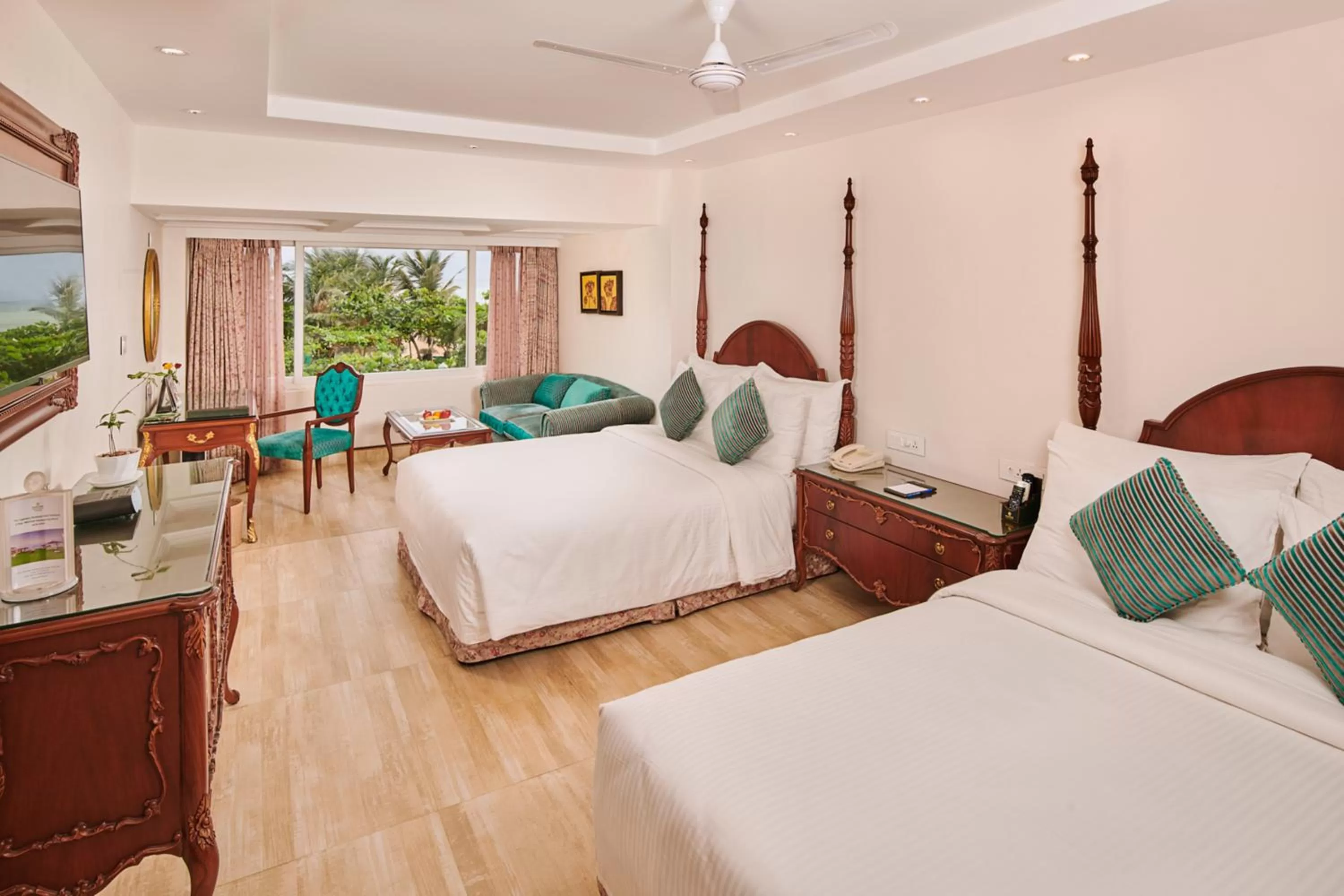 Family Suite in Mayfair Heritage