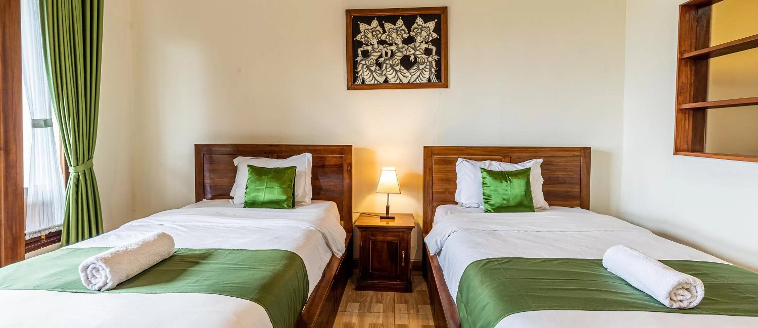 Deluxe Twin Room with Sea View in D' Artha Cottage