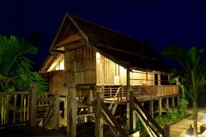 Grand Deluxe Villa in Terrapuri Heritage Village, Penarik