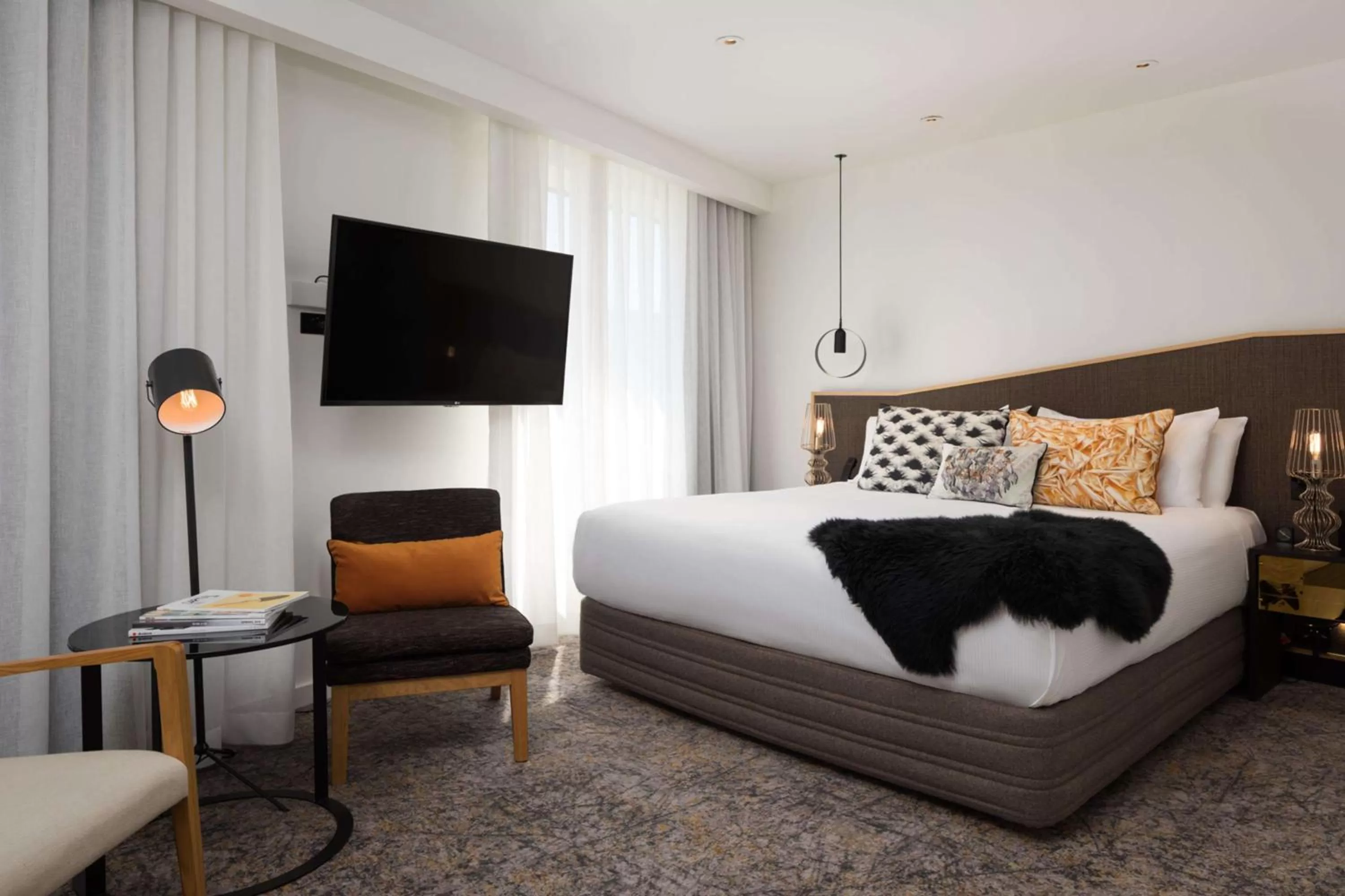 QT Deluxe King Room in QT Wellington