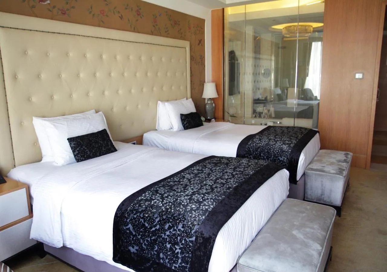 Executive Deluxe Twin Room in Wanda Vista Beijing
