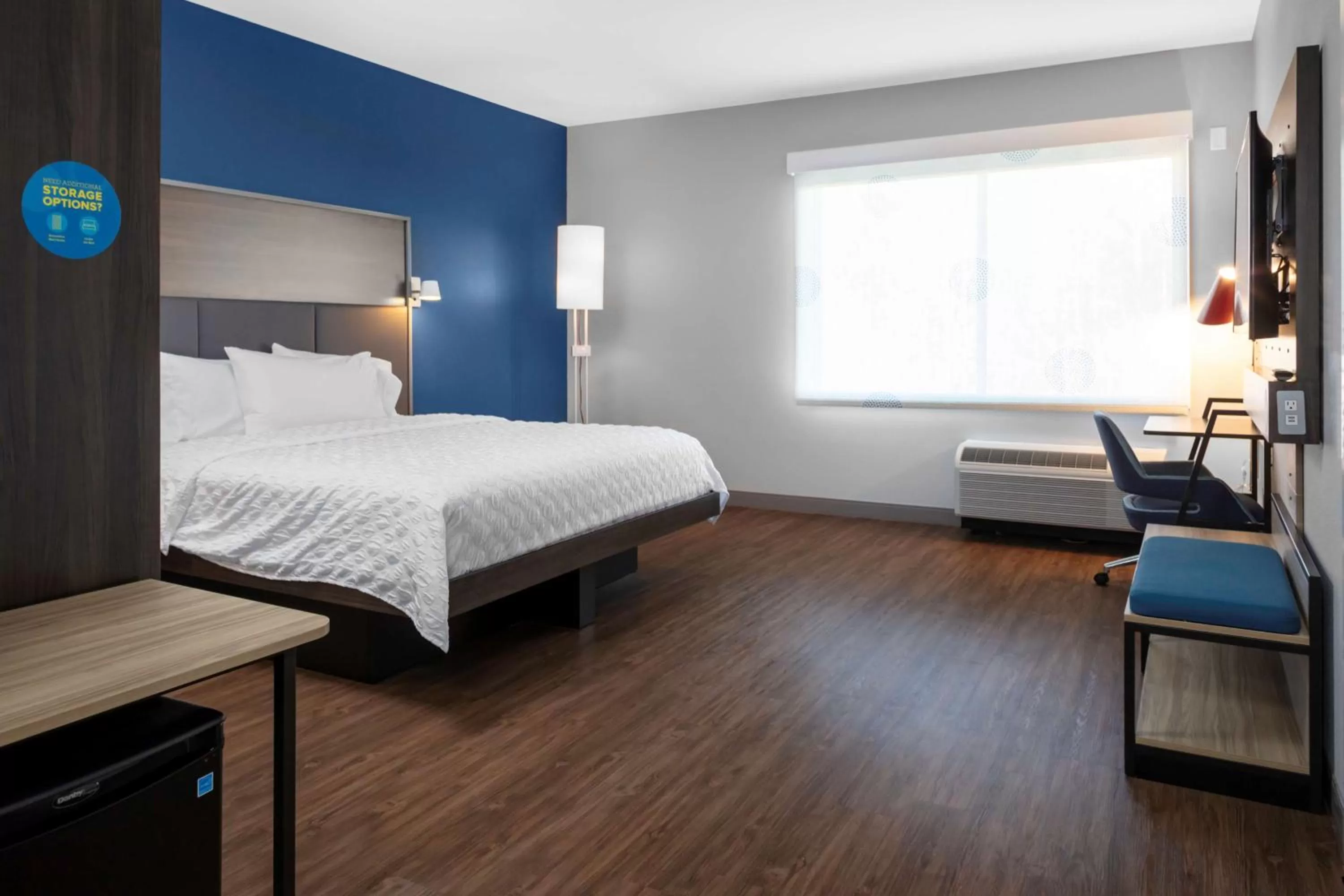 King Room with Bath Tub - Mobility and Hearing Access in Tru By Hilton Lynchburg, Va