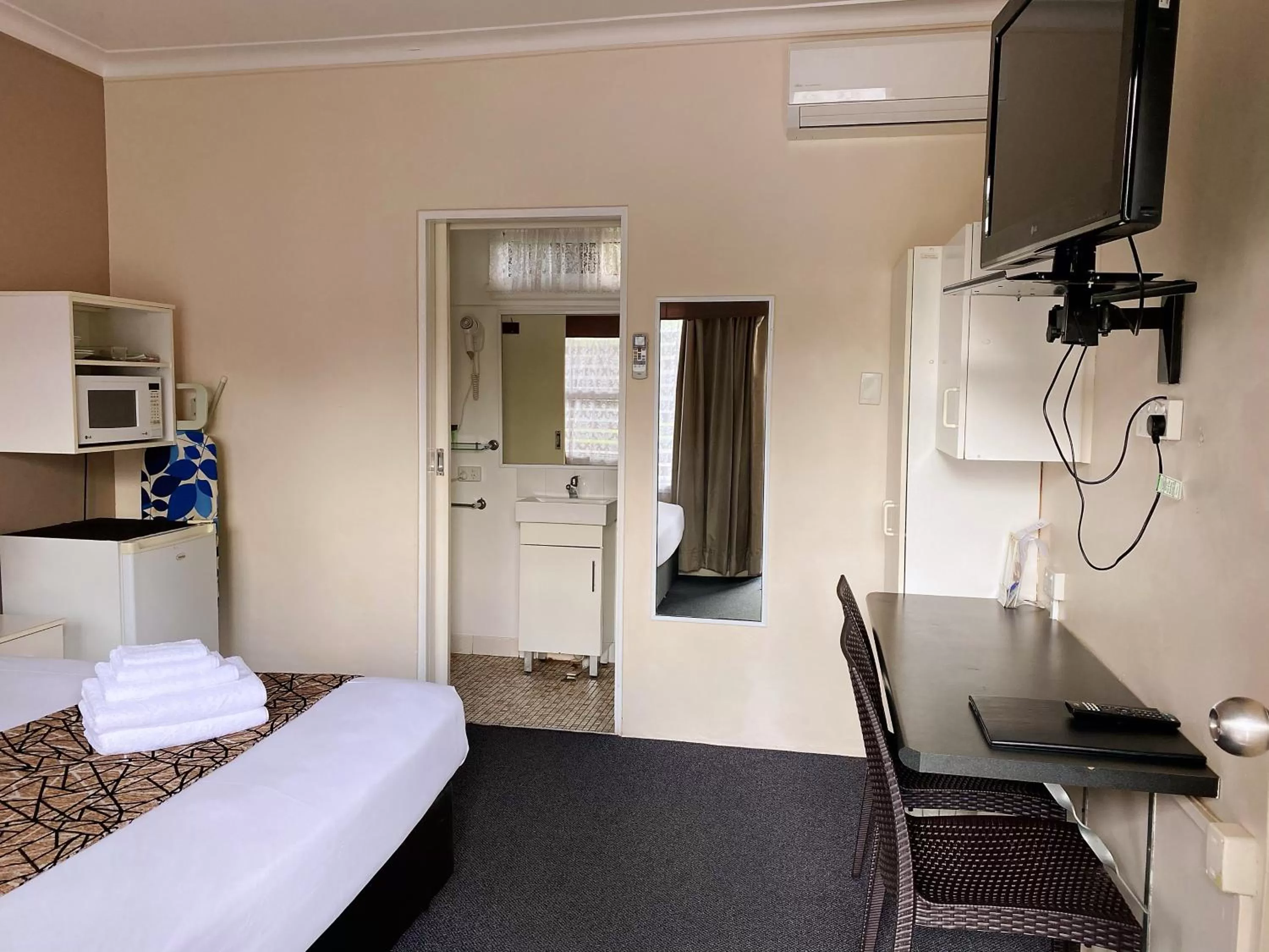Standard Double Room-No Pets Allowed in Motel Kempsey