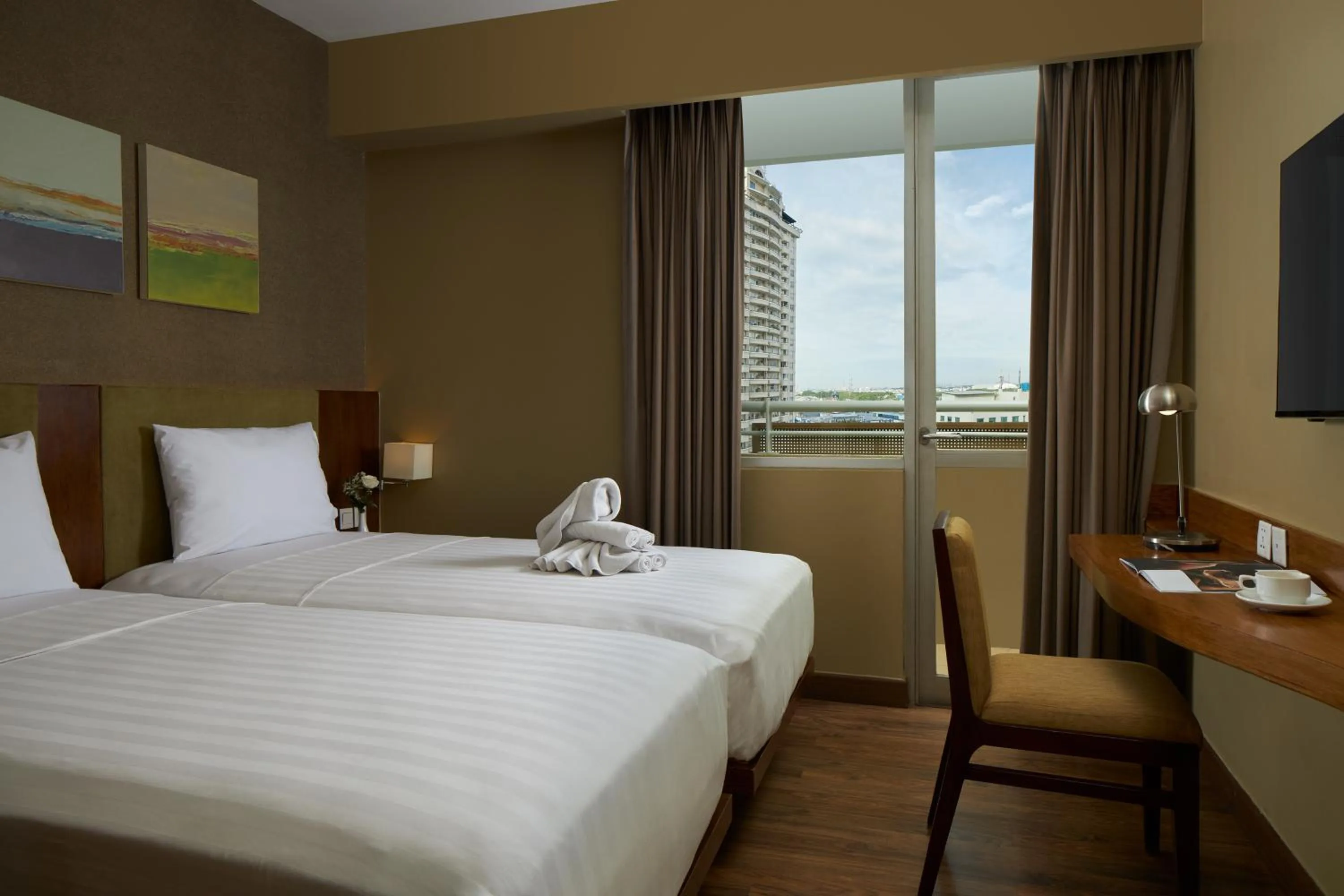 Superior Twin Room in eL Hotel Jakarta