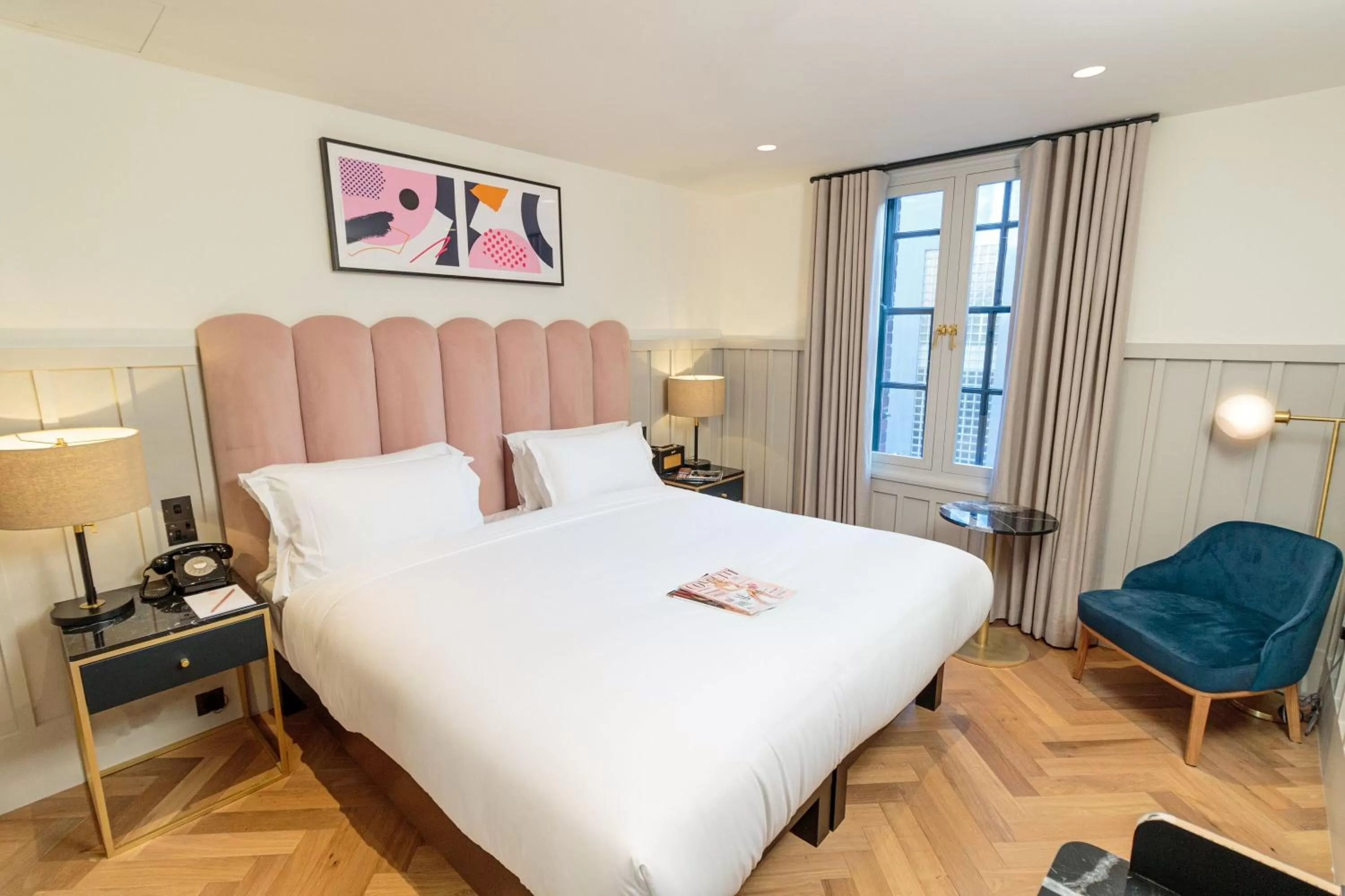 Deluxe King Room in The Clarence