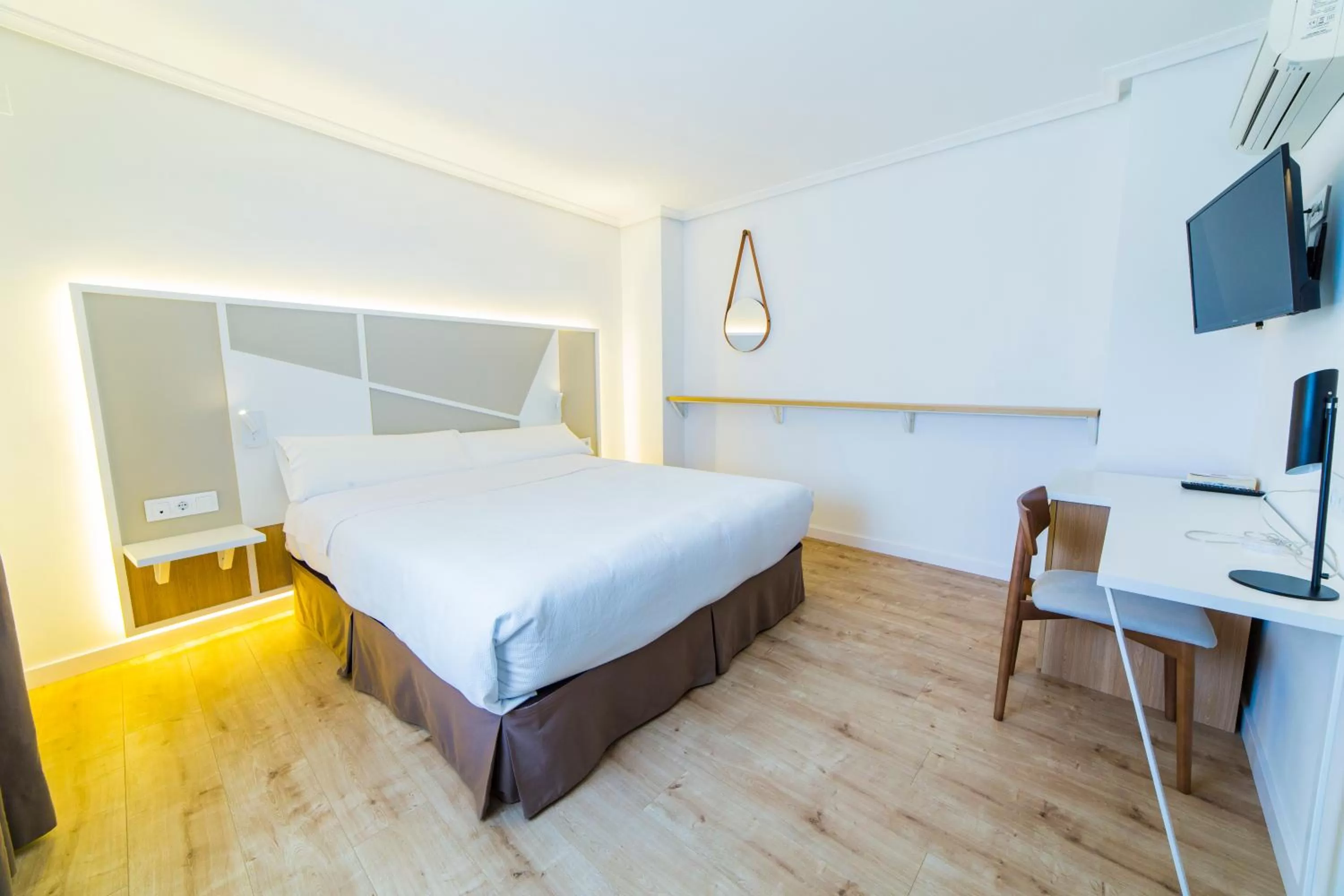 Double or Twin Room - single occupancy in Hospedium Hotel Cañitas Maite Gastronómico