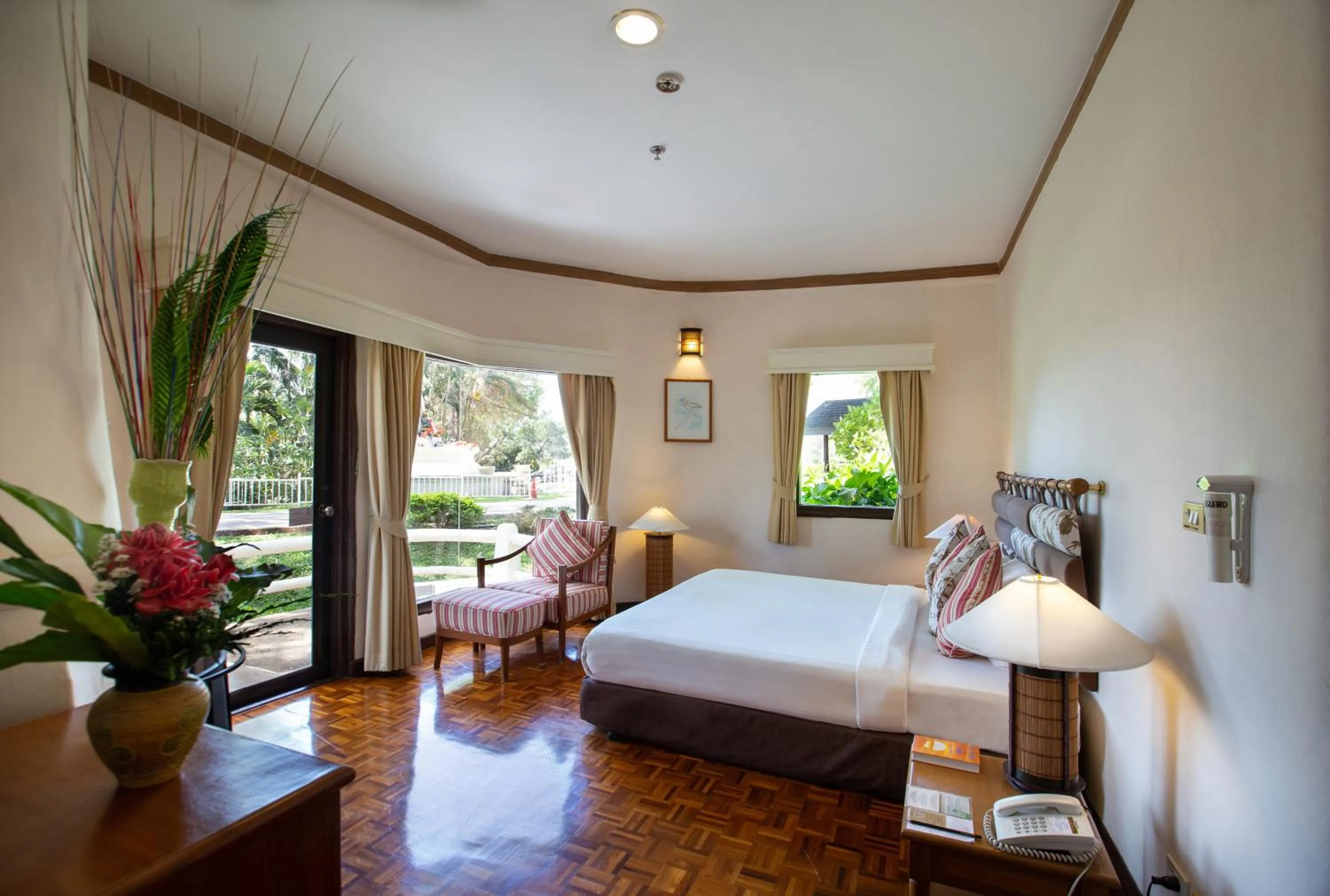 Hillside One-Bedroom Suite in Imperial Phukaew Hill Resort