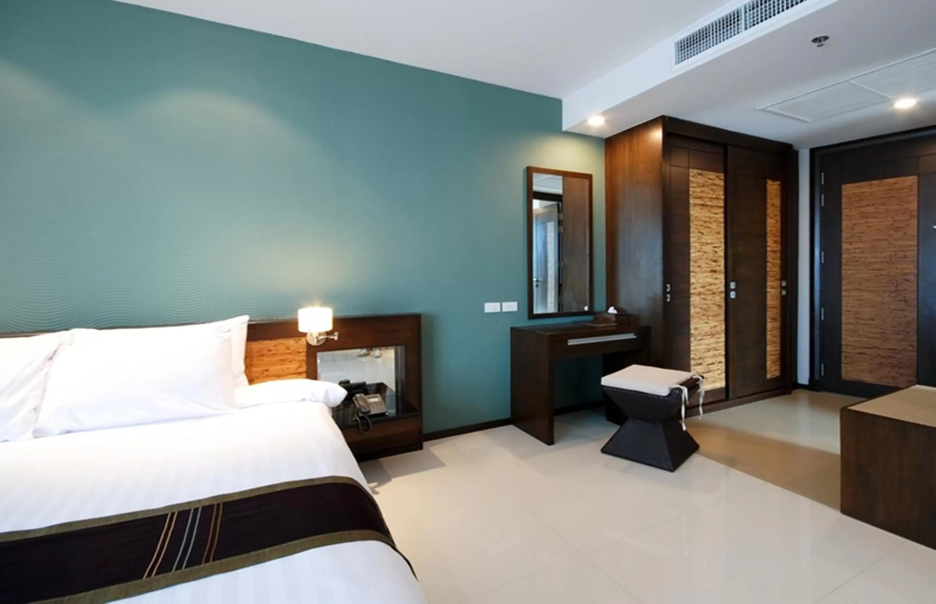 Deluxe Double Room in Tara Mantra Cha-Am Resort
