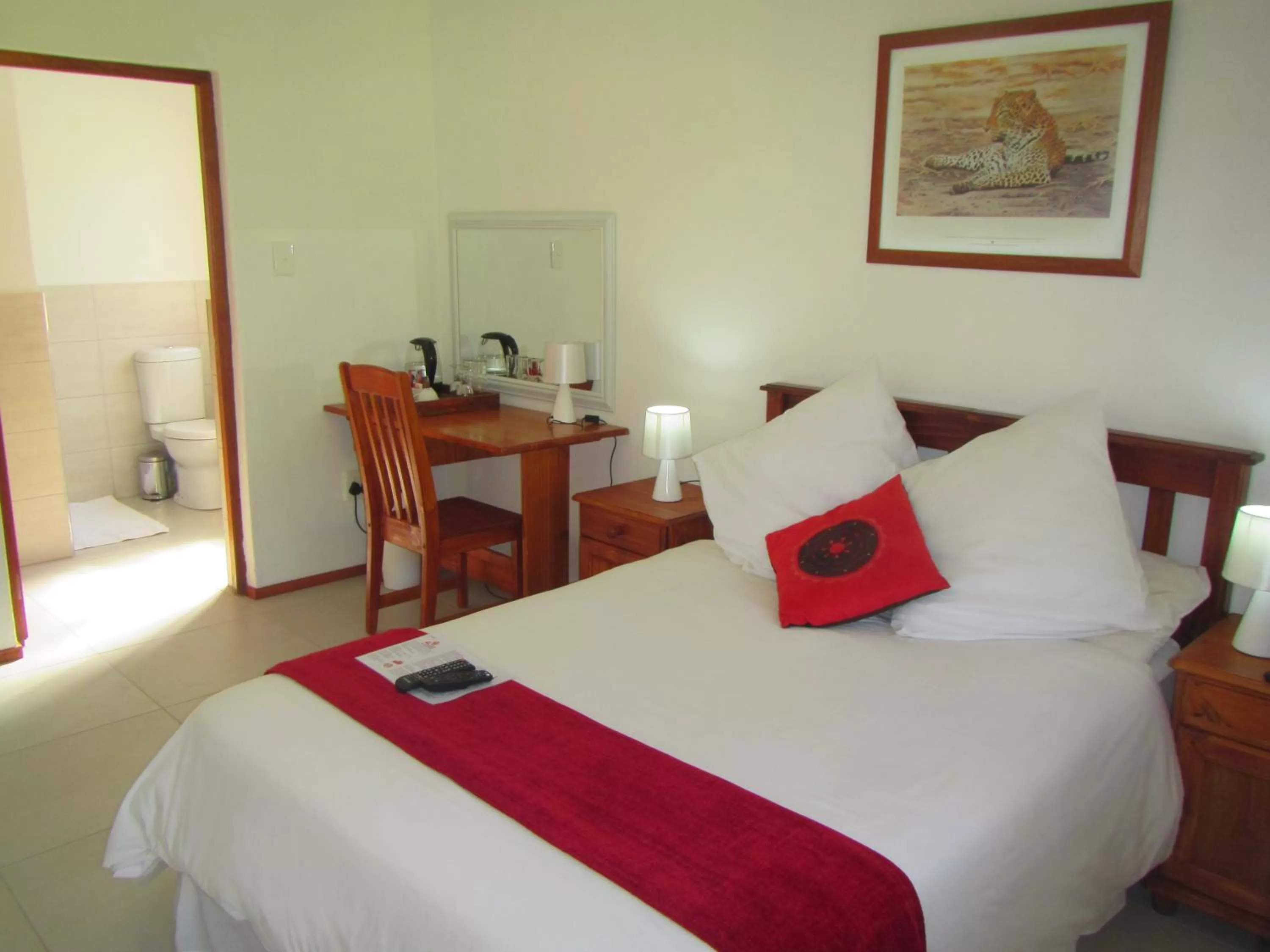 Budget Double Room in African Footprints Lodge