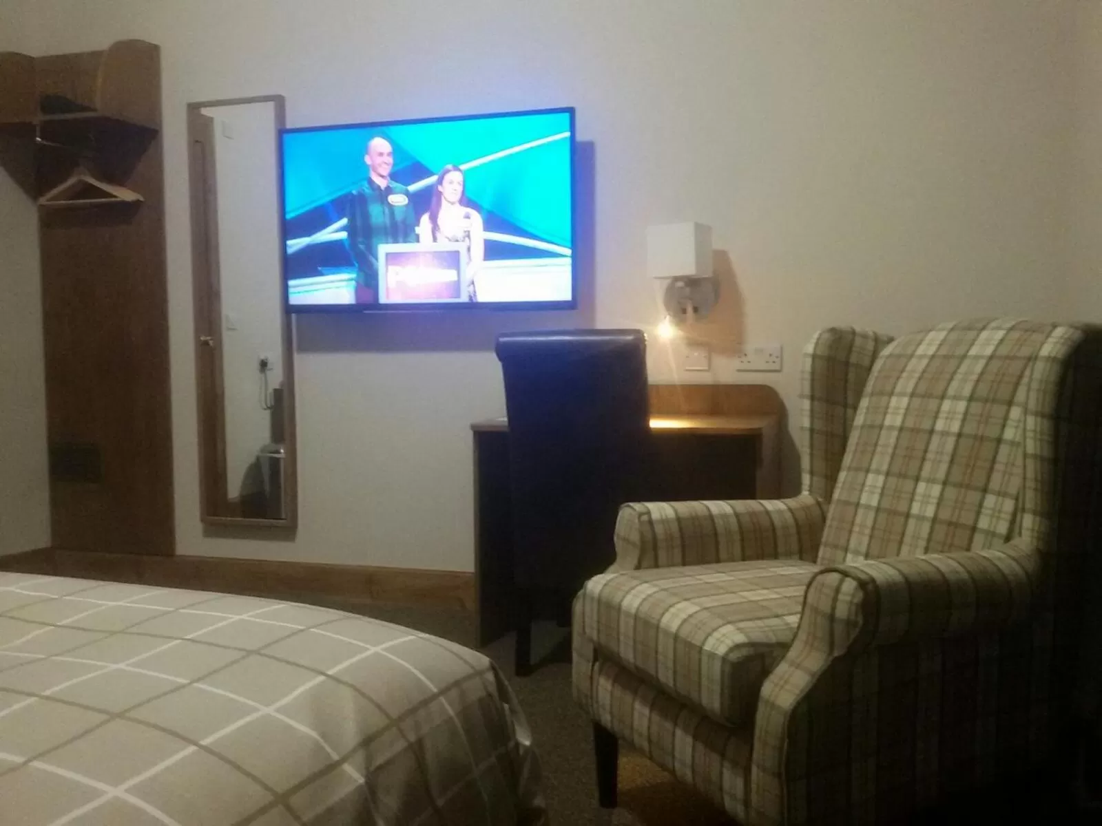 Superior Double Room in Crosshill House