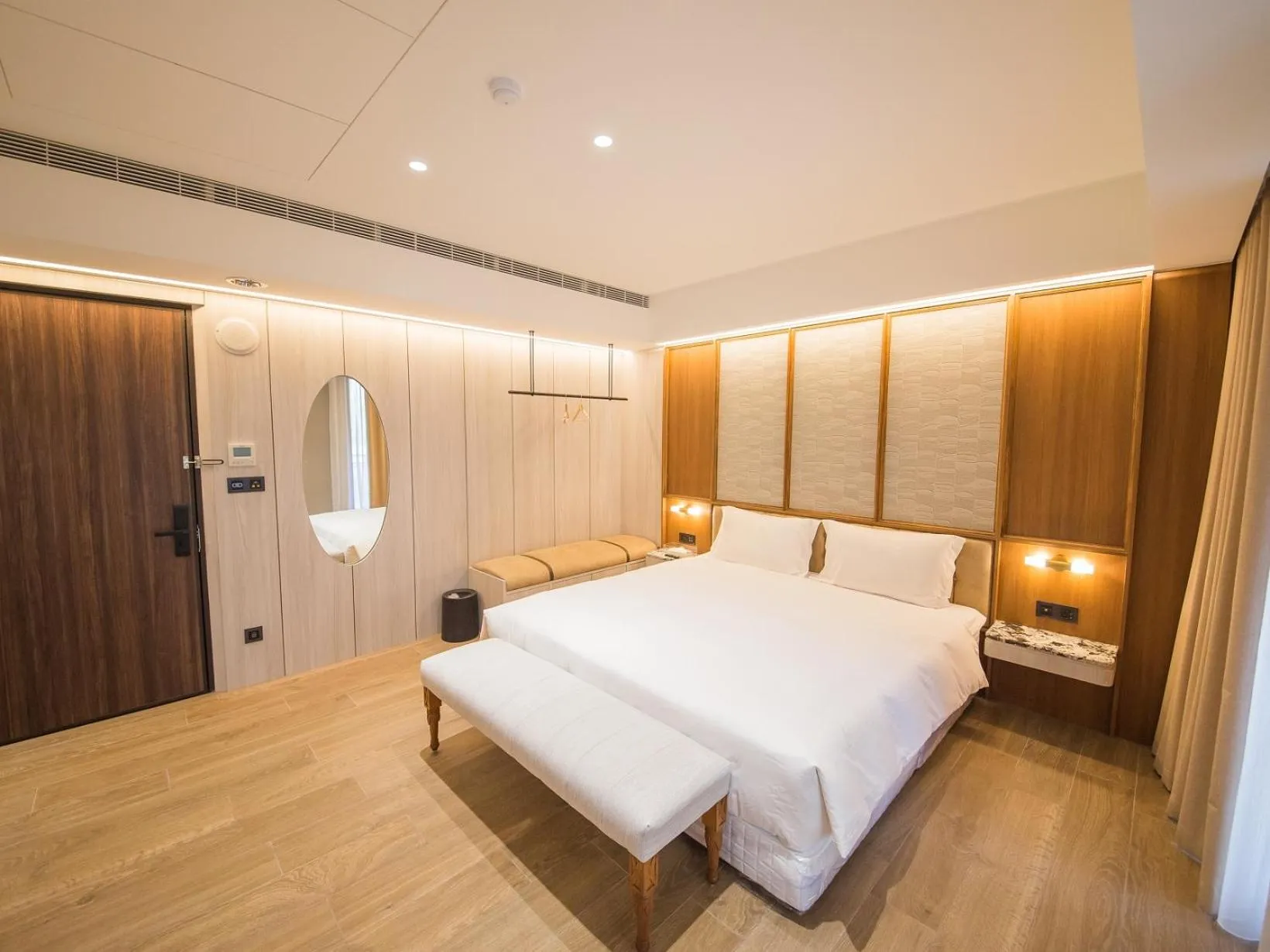 Superior Queen Room in Hôtel de Ľeau