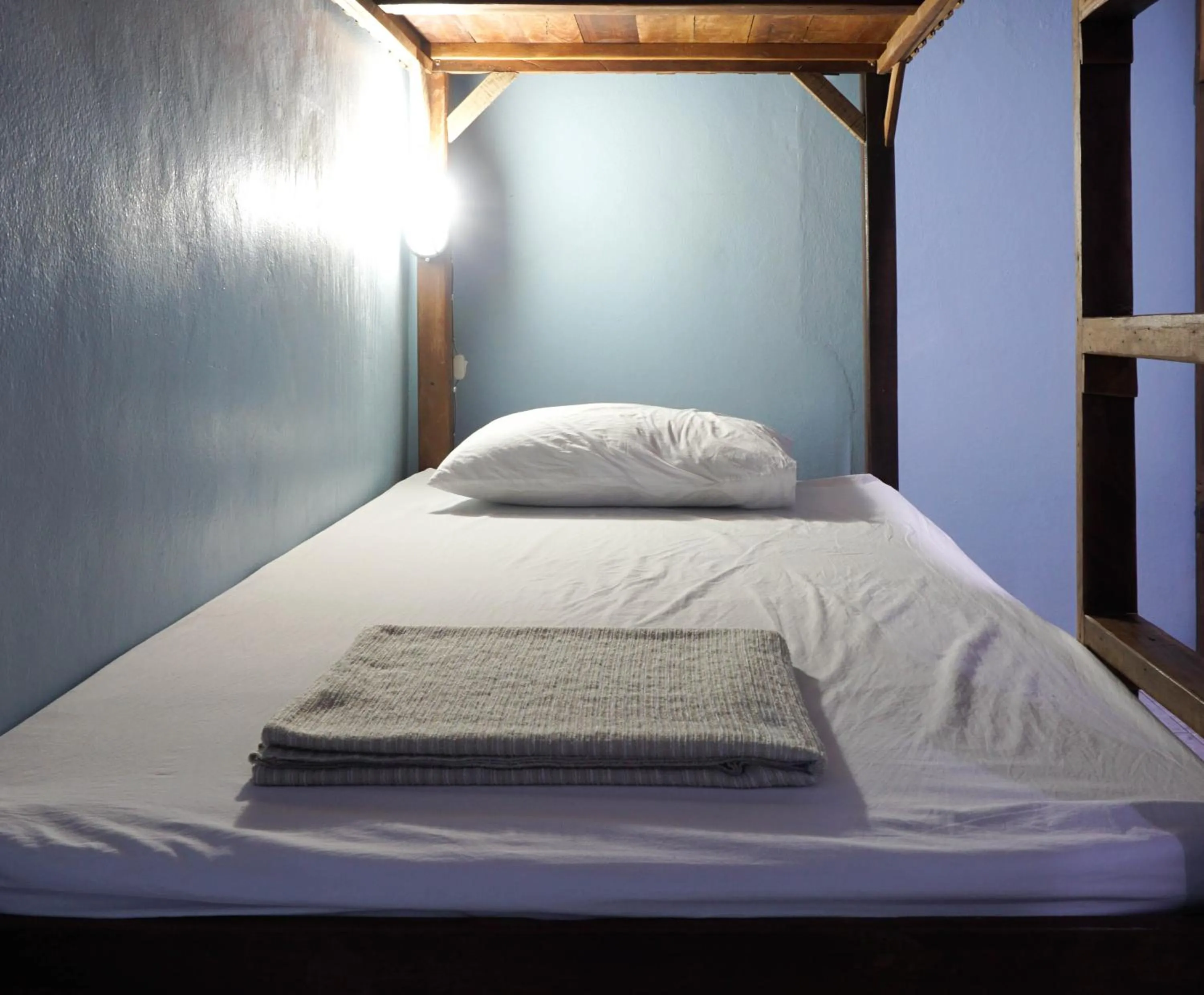 Quadruple Room with Shared Bathroom in Zleep63