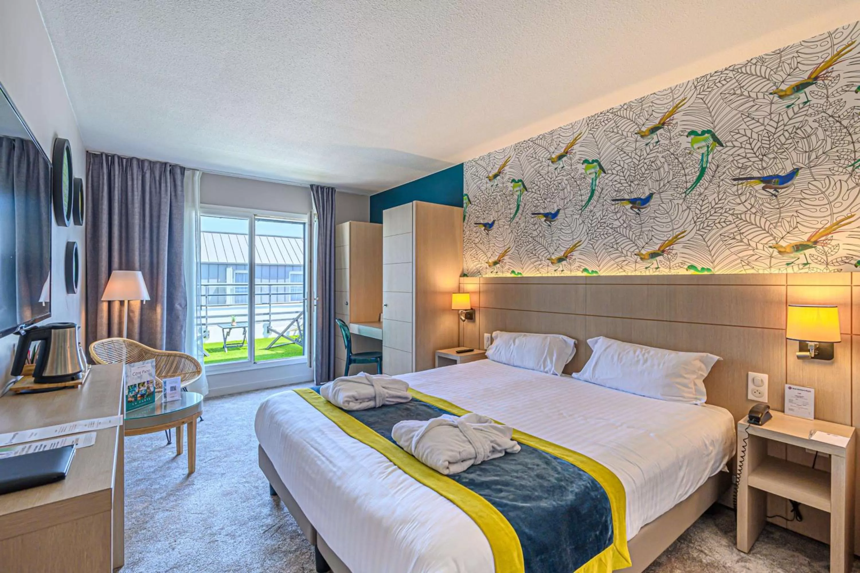 Duplex Family Room in Best Western Plus Hôtel Vannes Centre Ville