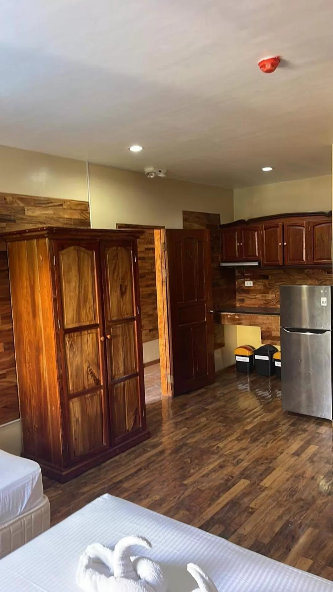 Double or Twin Room with Extra Bed in Mabini Hotel