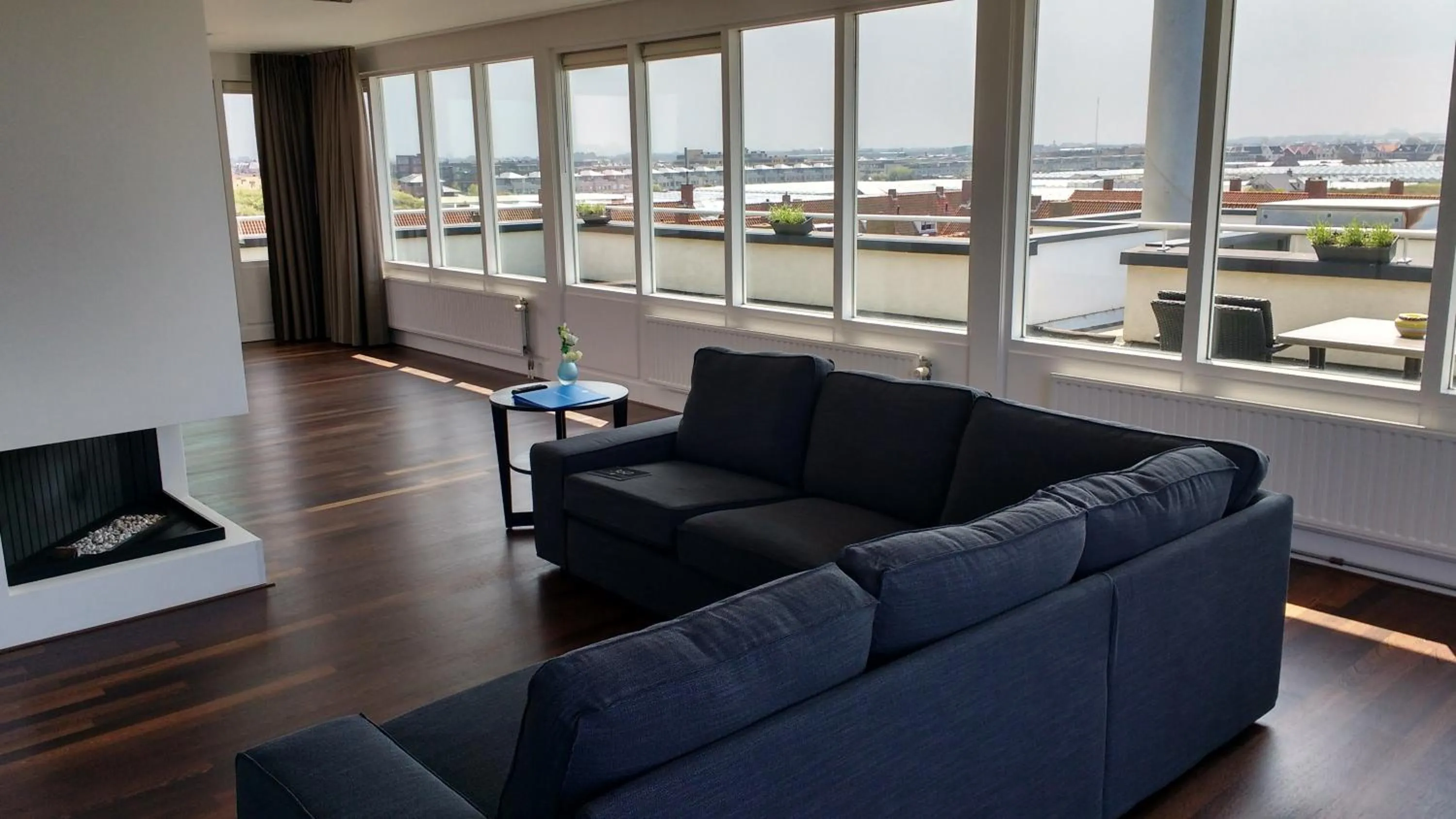 Suite with Roof Terrace and Sea View in Fletcher Hotel - Restaurant Elzenduin