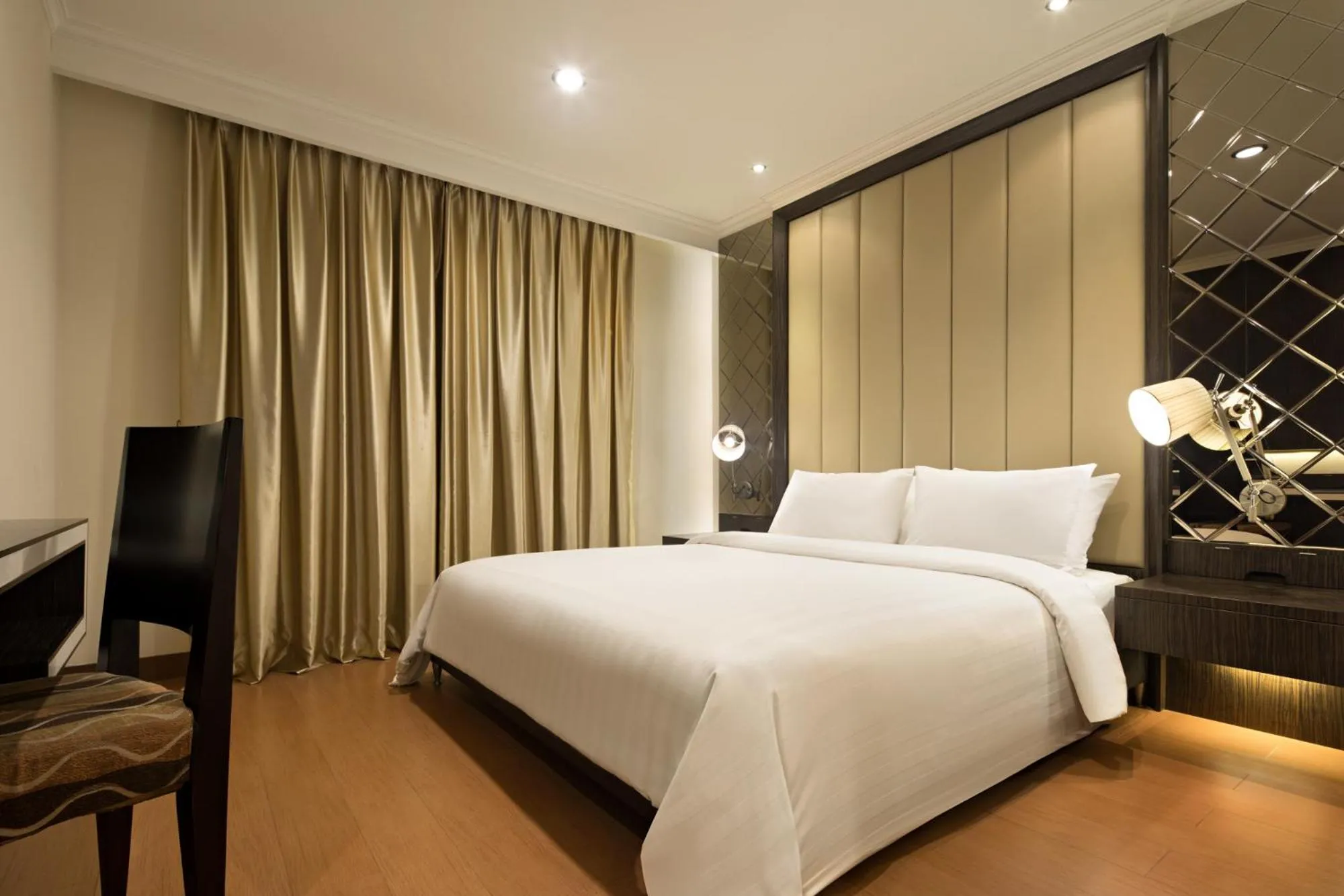 Executive Double or Twin Room in Golden Boutique Hotel Kemayoran