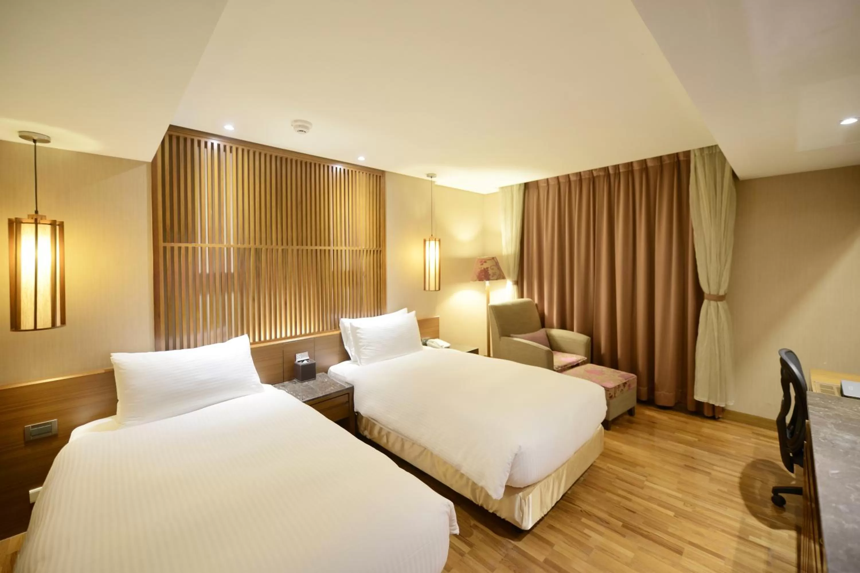 Classic Twin Room in Guide Hotel Taipei Bade