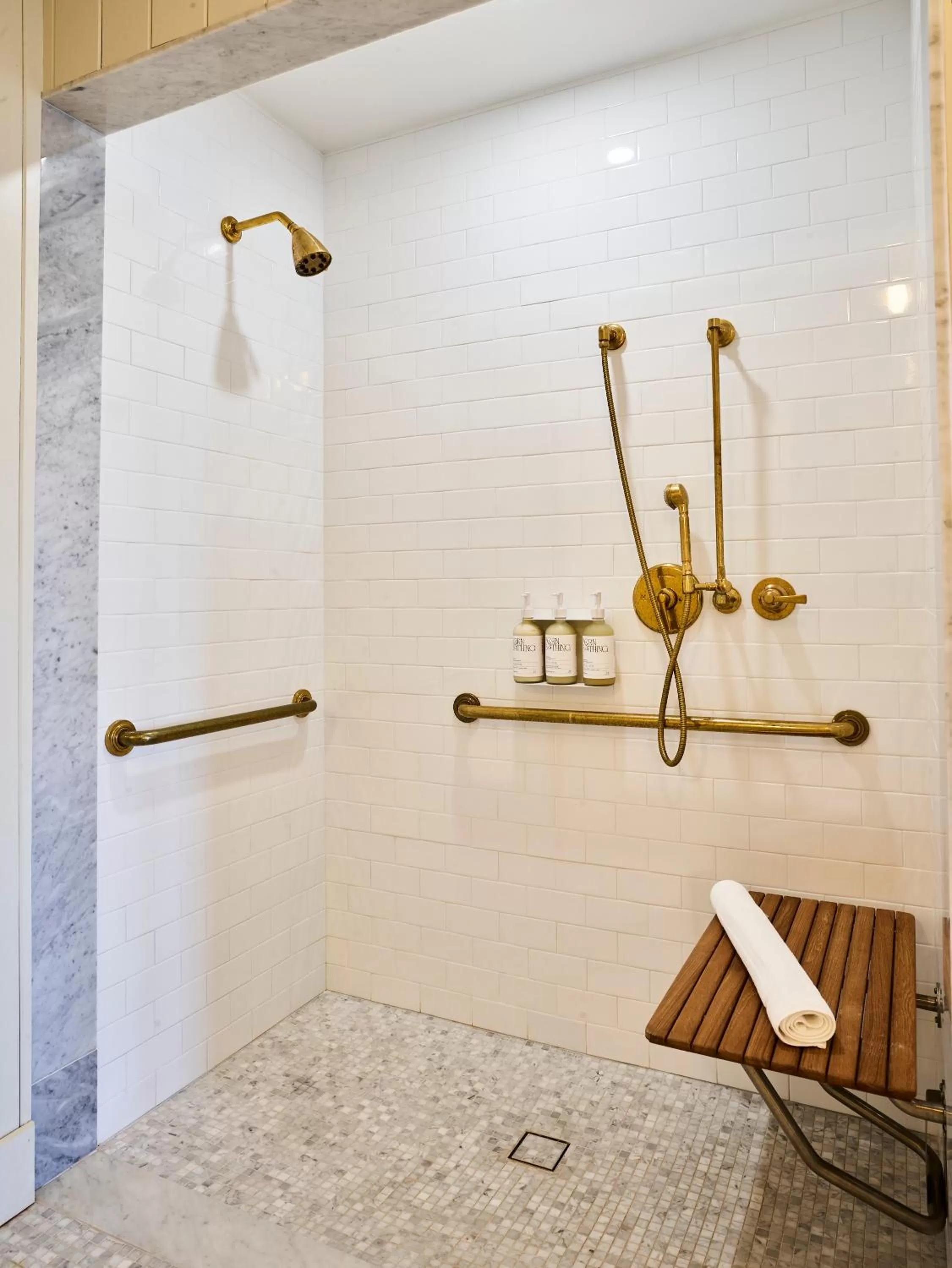 Double Room - Disability Access in The Lake House on Canandaigua