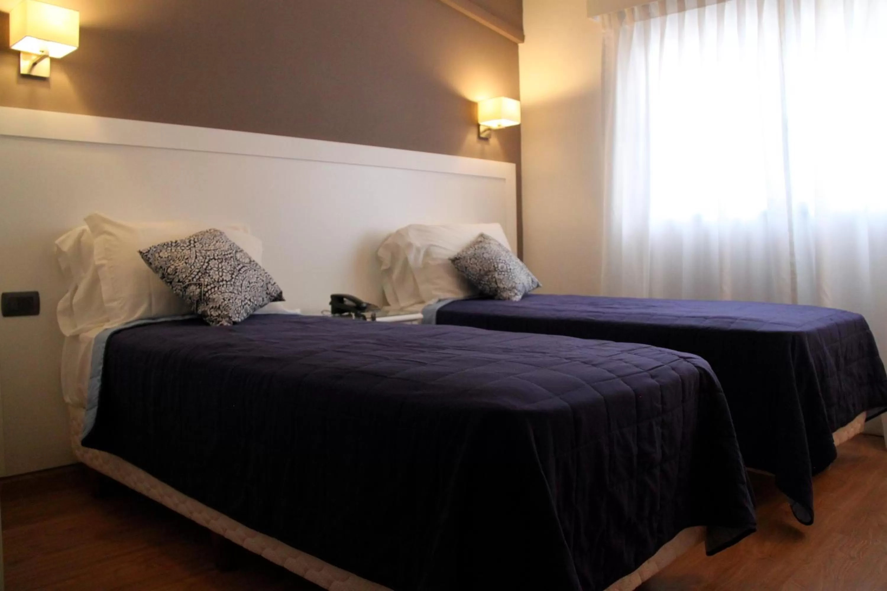 Standard Twin Room in Hotel Milano