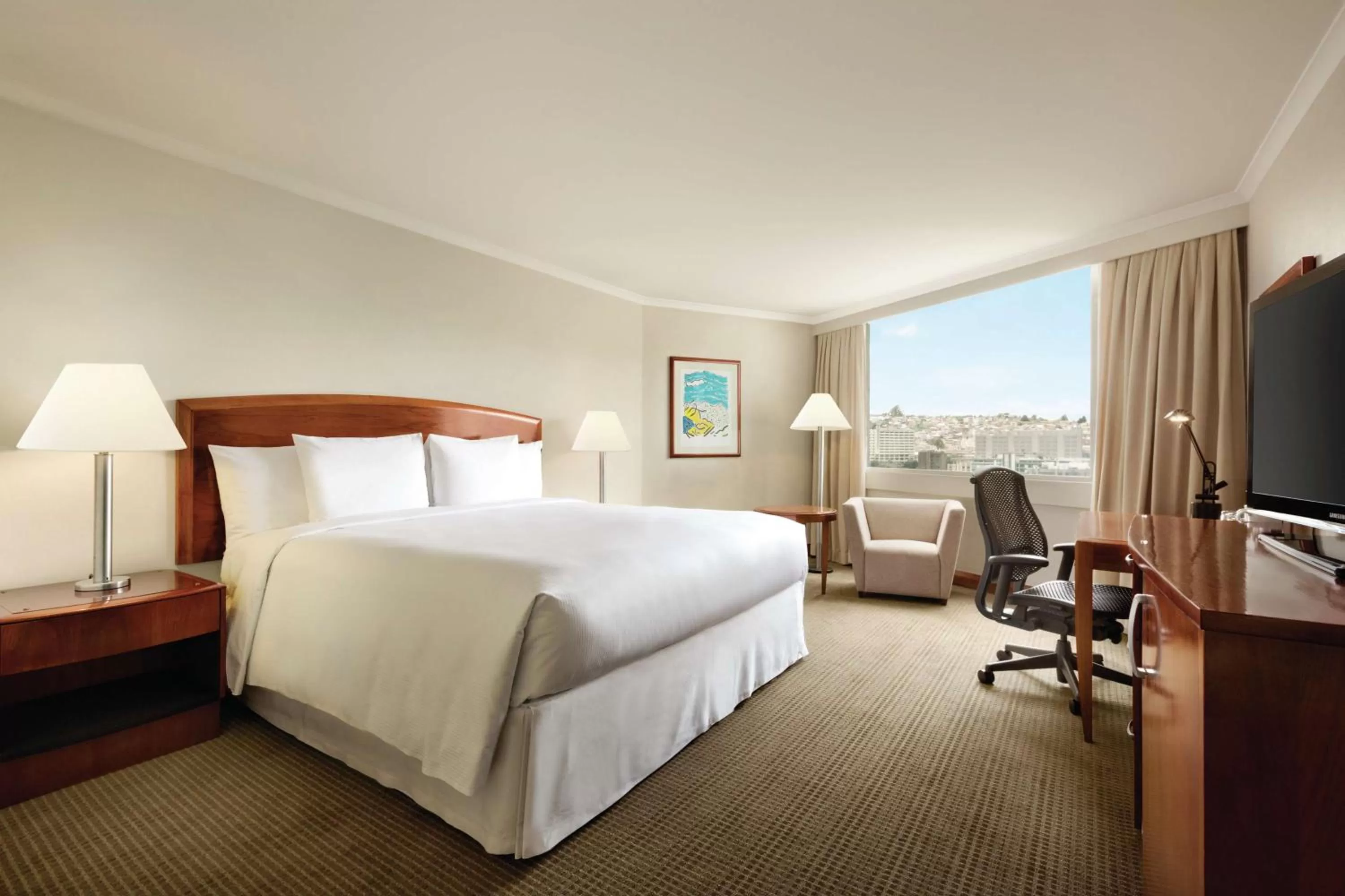 Deluxe King Room in Hilton Colon Quito Hotel