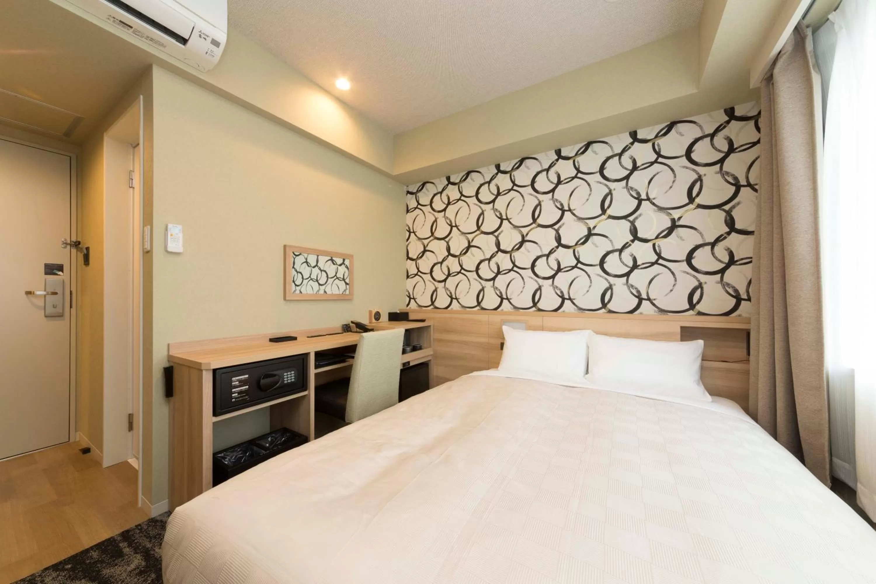 Standard Double Room - single occupancy in Sanco Inn Kyoto Hachijoguchi Shikinoyu