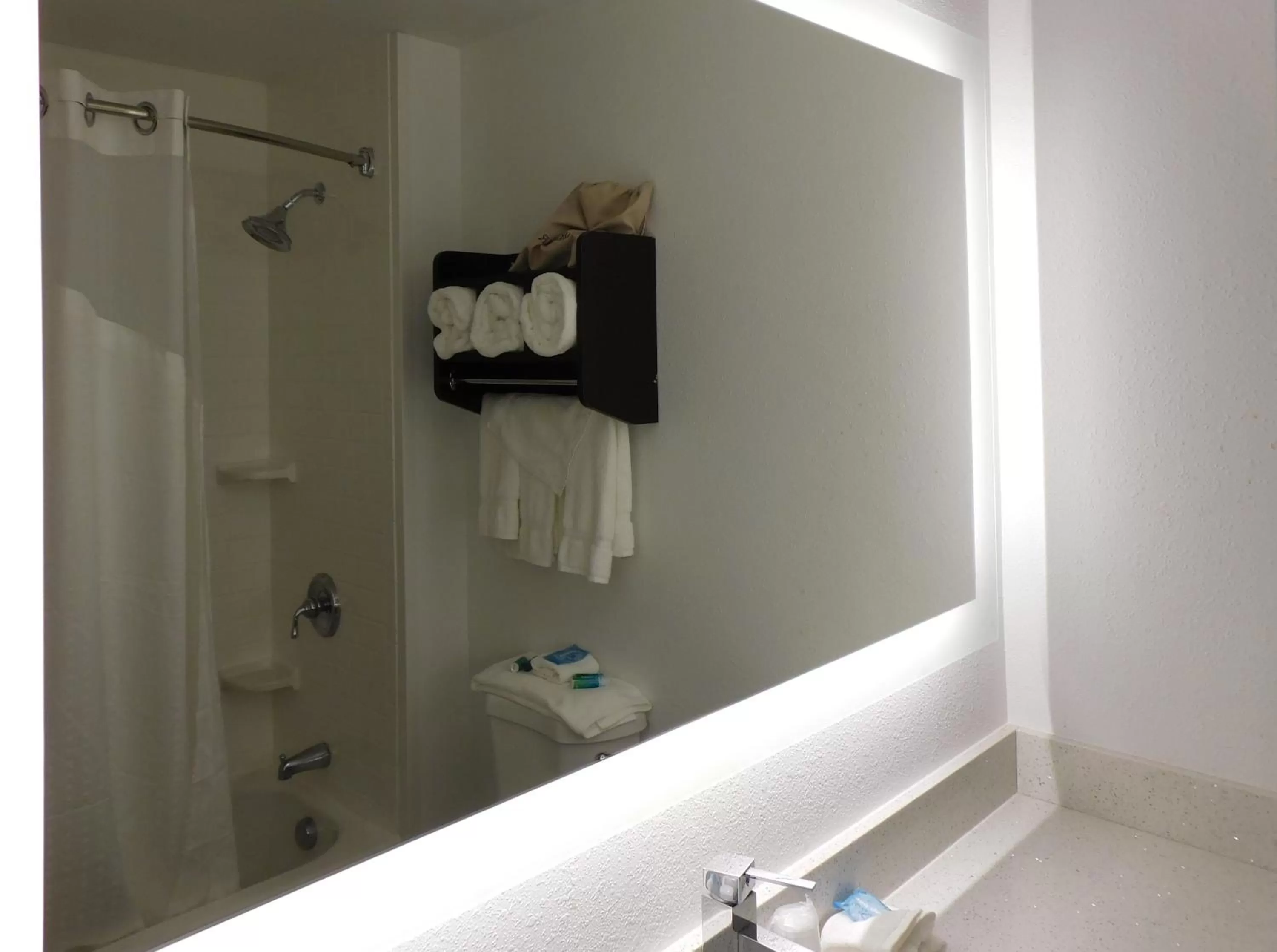 Standard Room in Holiday Inn Express - Coventry S - West Warwick Area by IHG