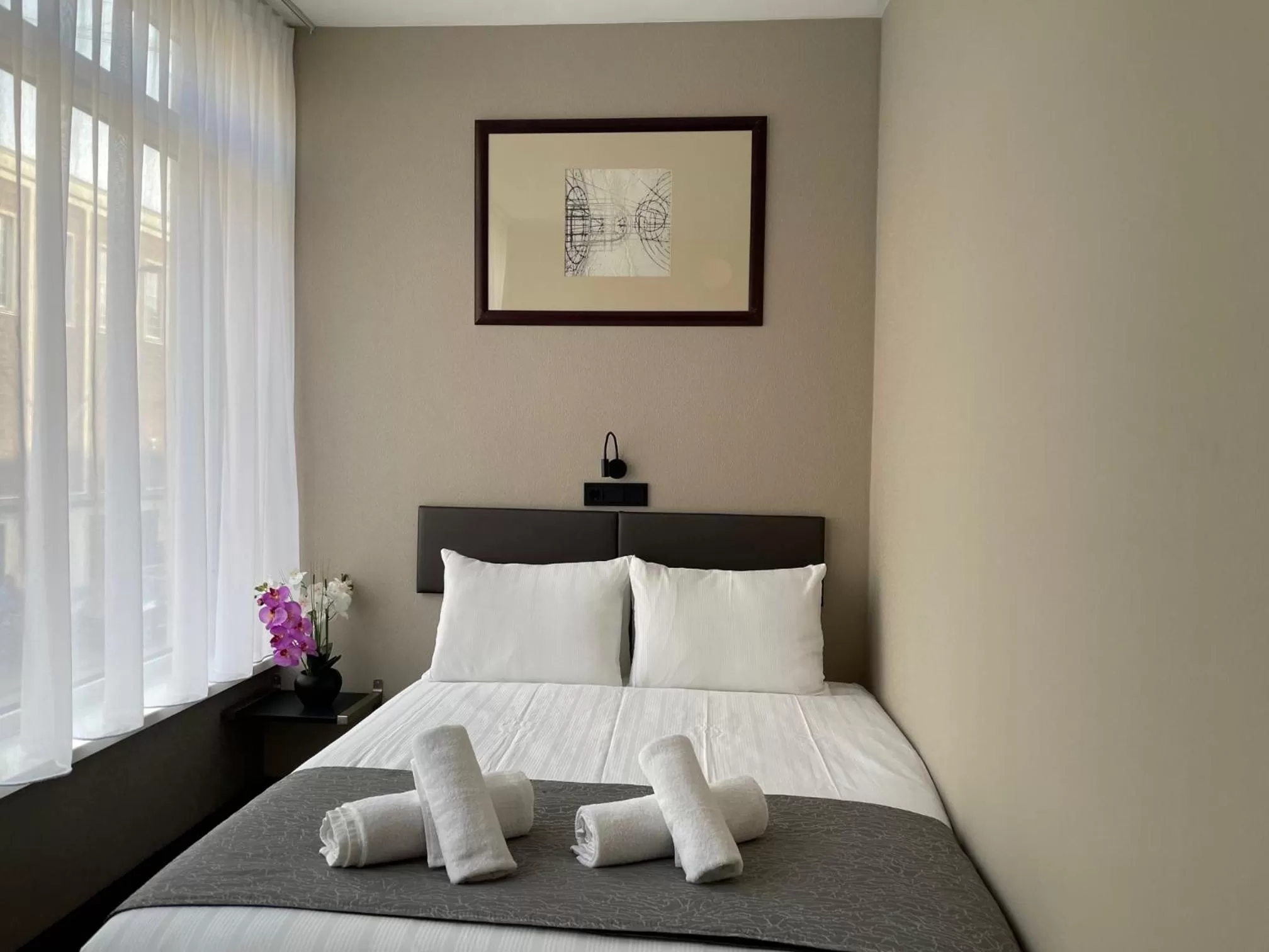 Standard Double Room in H3 Hotel Rotterdam City Center