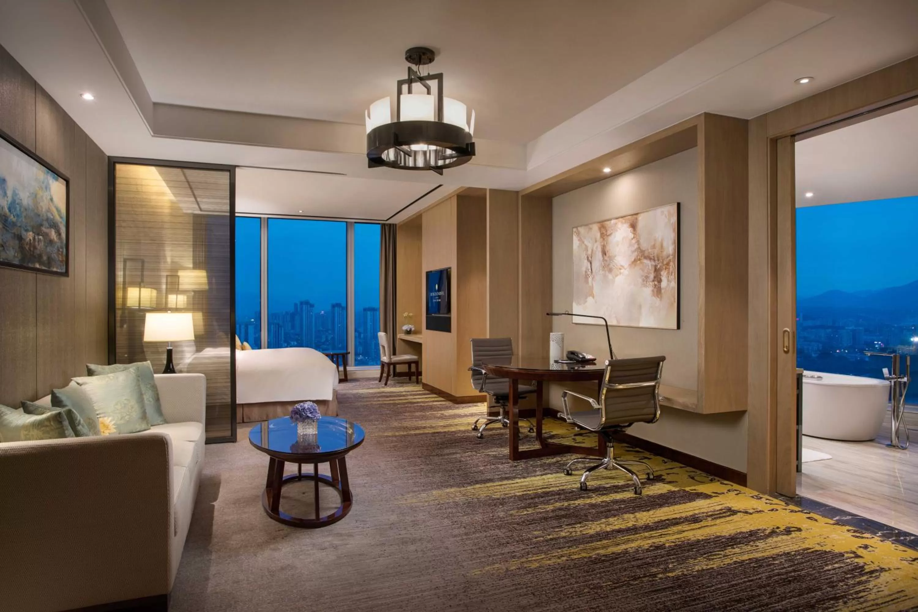Junior King Suite with View - Non-Smoking in InterContinental Fuzhou