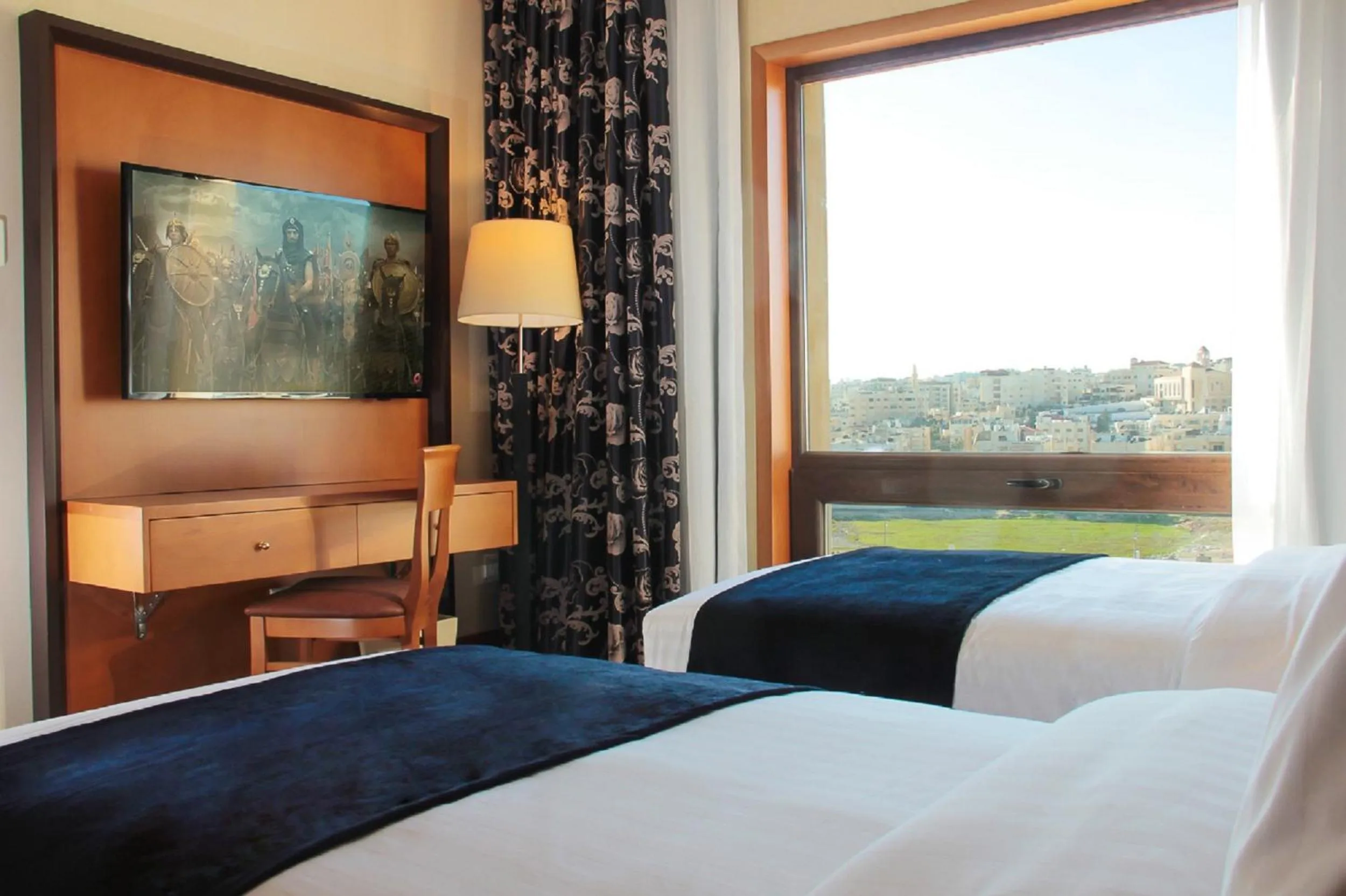 Deluxe Twin Room in Thousand Nights Hotel Amman - فندق ثاوزند نايتس عمان