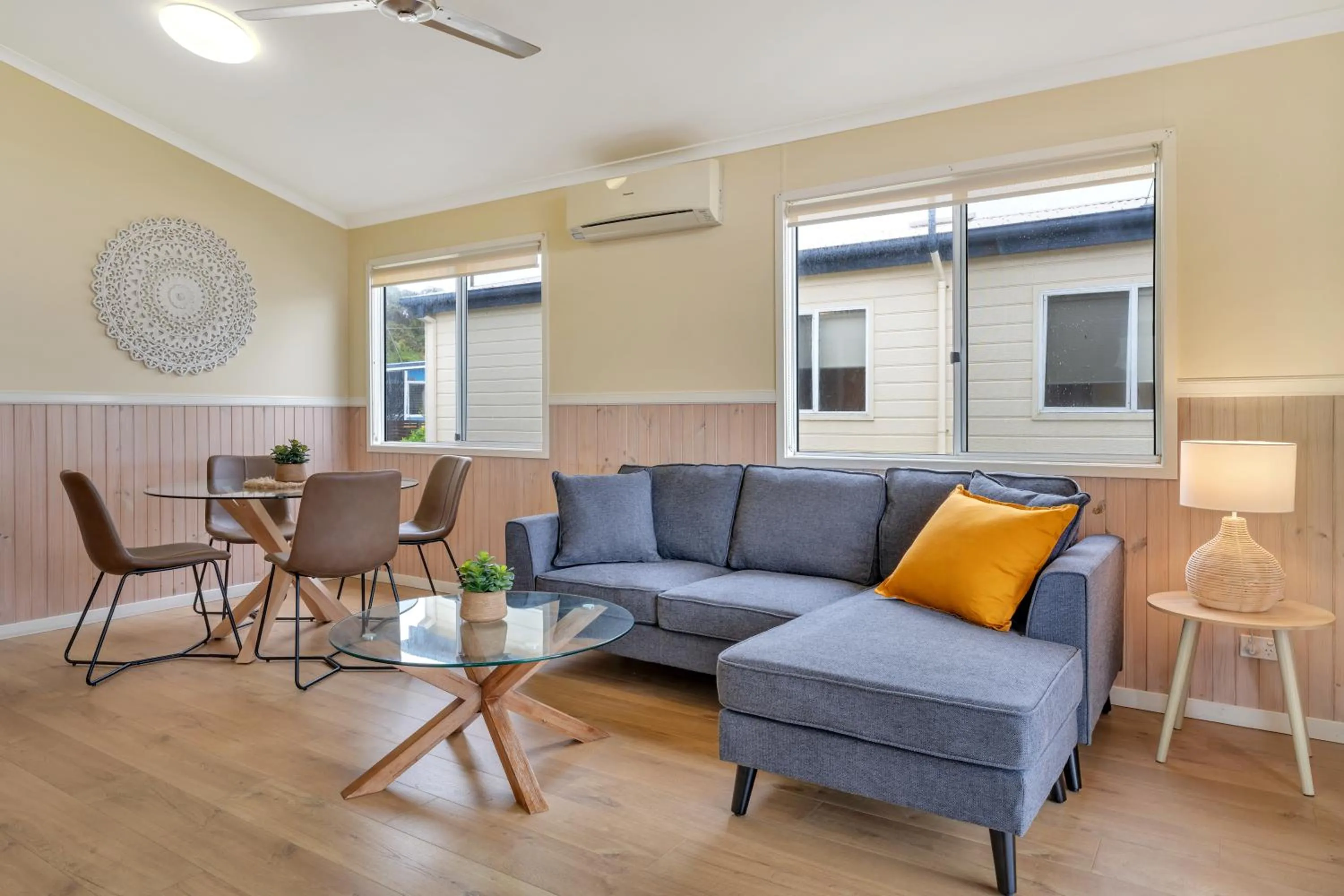 Waterfront Deluxe Spa Cabin (2BR) - No pets allowed in Ingenia Holidays White Albatross