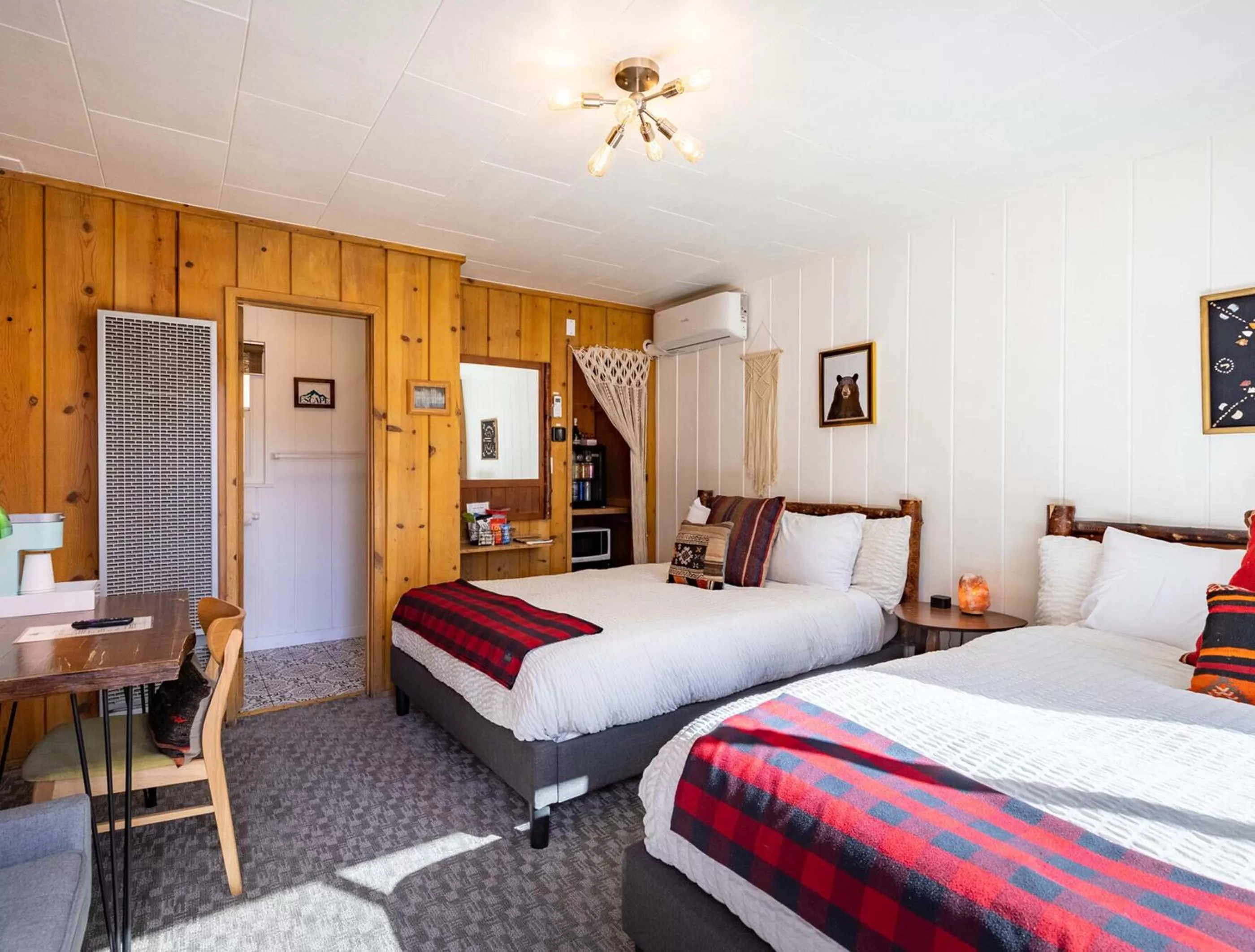 Standard Double Queen  in Grand Pine Cabins