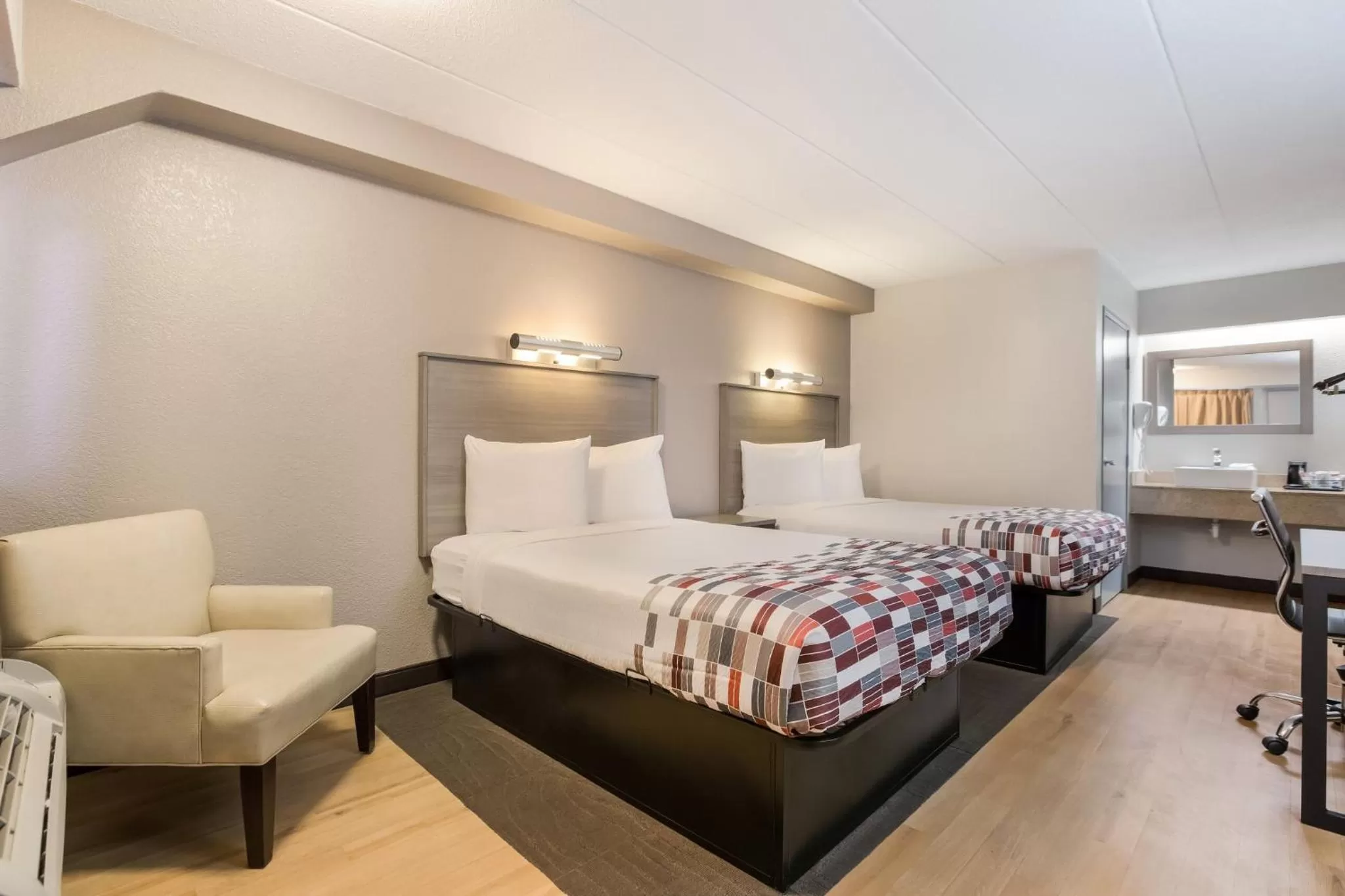 Standard Room with Two Double Beds Smoke Free in Red Roof Inn Princeton - Ewing