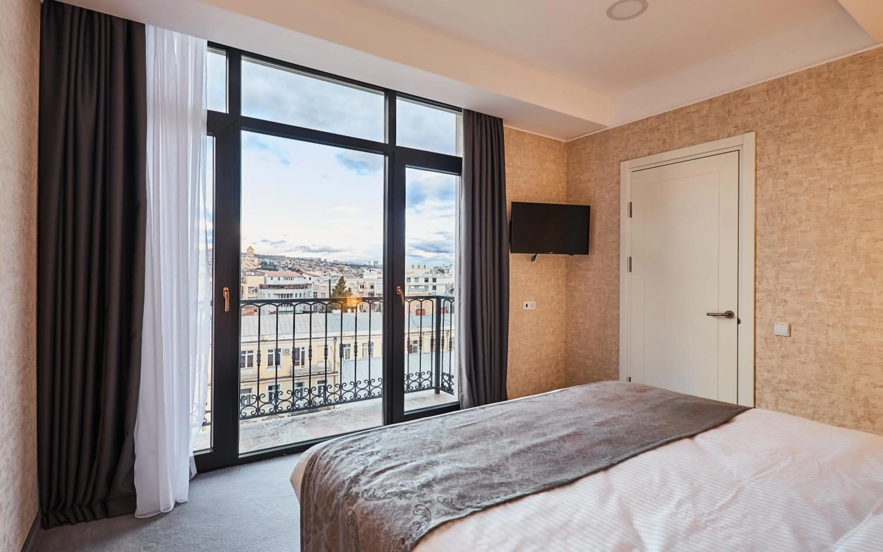 Junior Suite in Gallery Palace Hotel