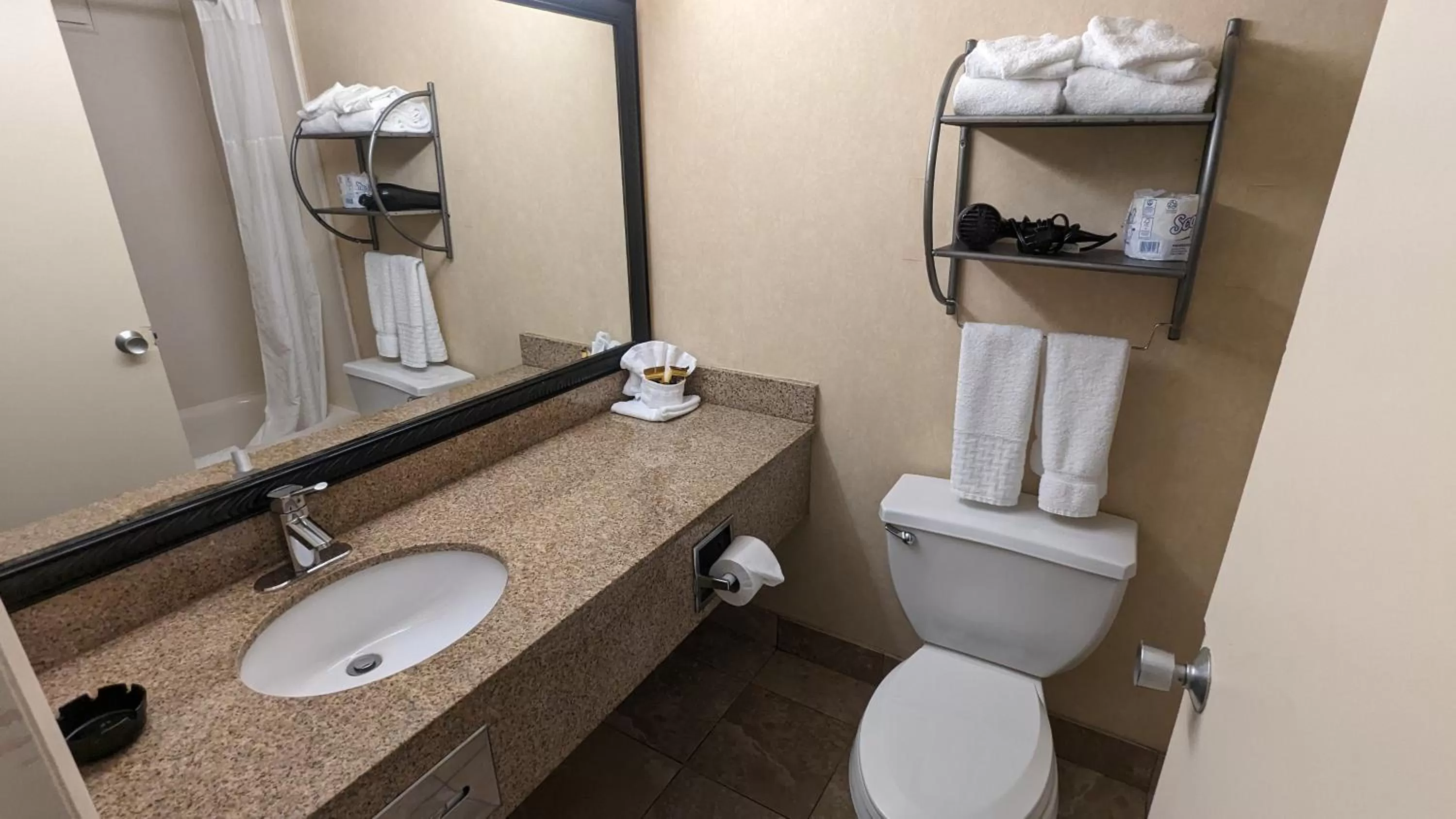 King Room - Smoking  in Spark By Hilton Bensalem Philadelphia