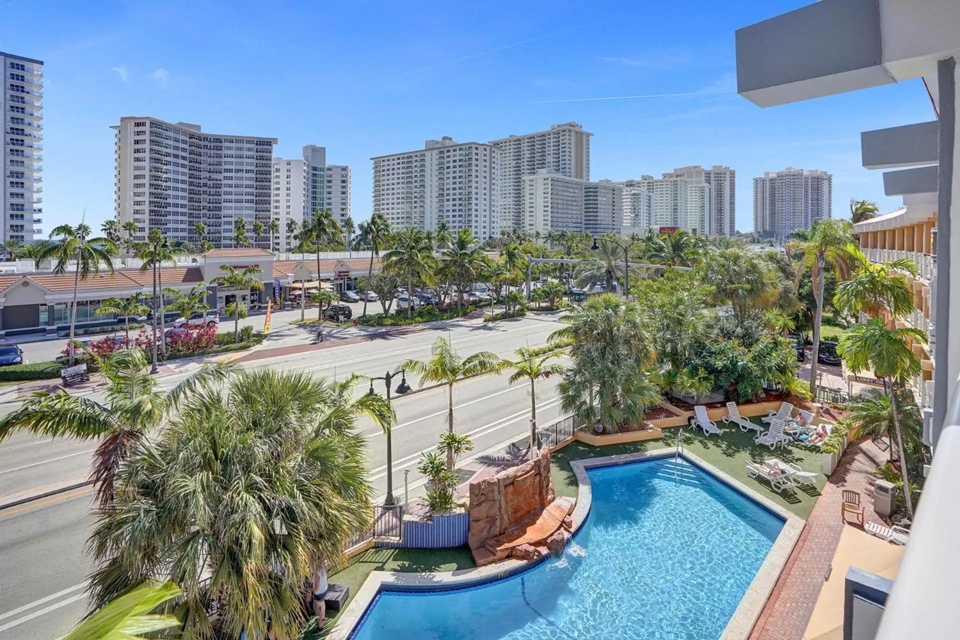 The Garden Hotel & Resort