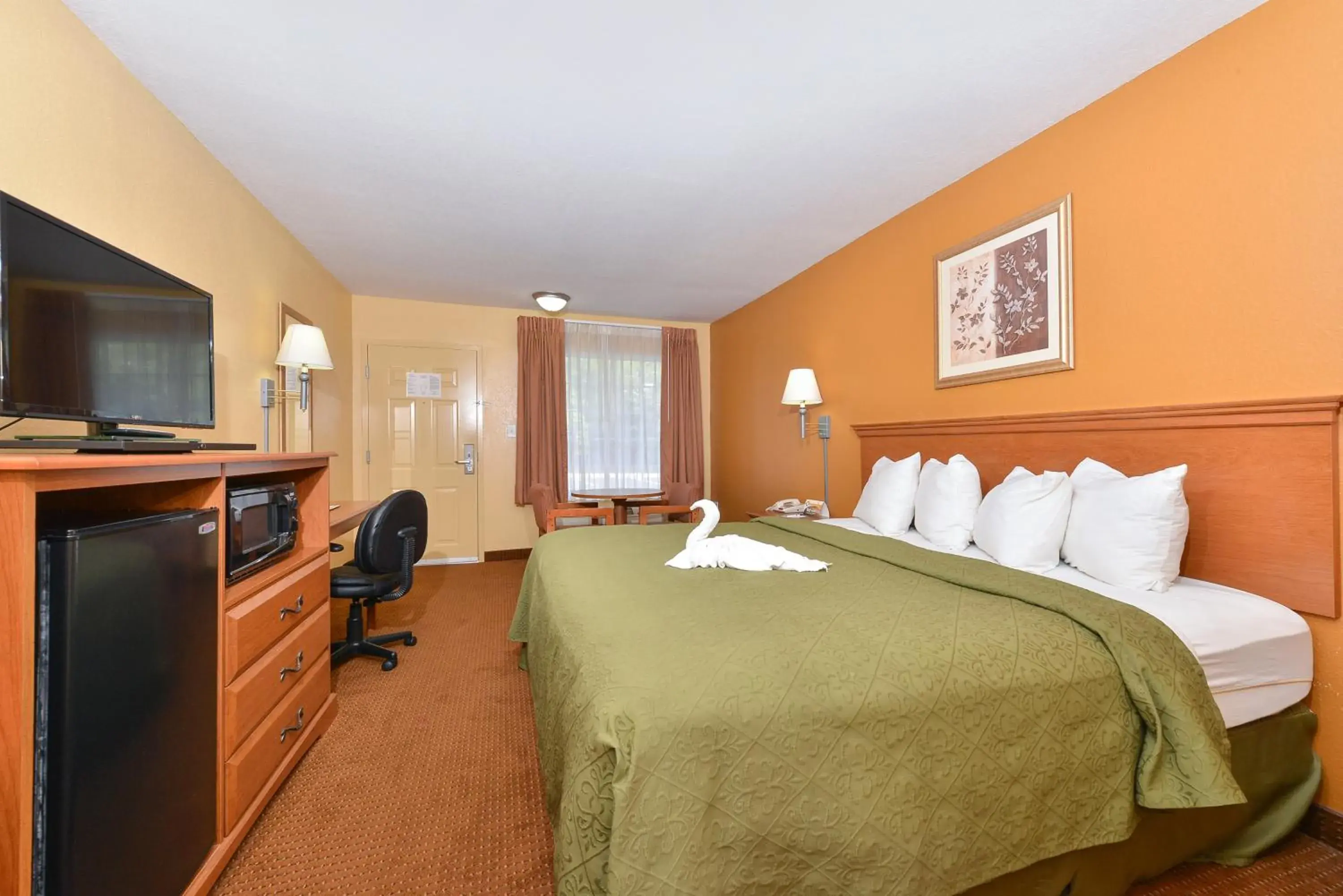 Quality Inn & Suites Cartersville North Quality Inn & Suites Cartersville North