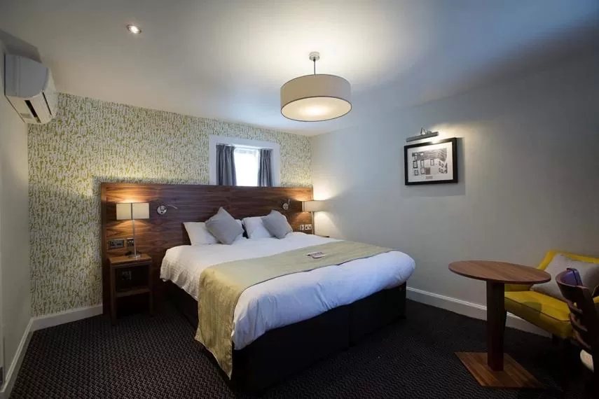 Double Room - Disability Access in The Cross Keys