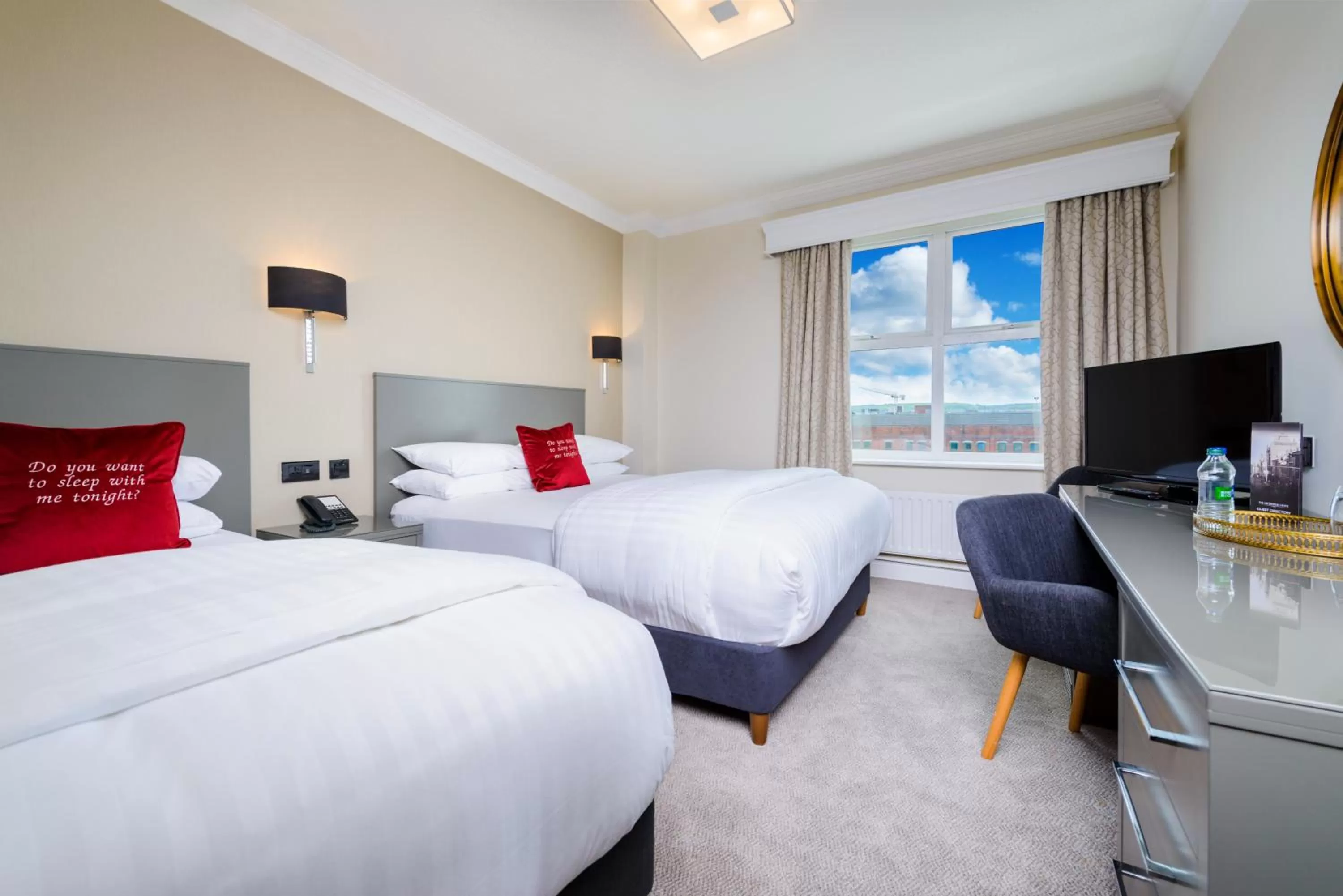 Twin Room in The Metropole Hotel Cork