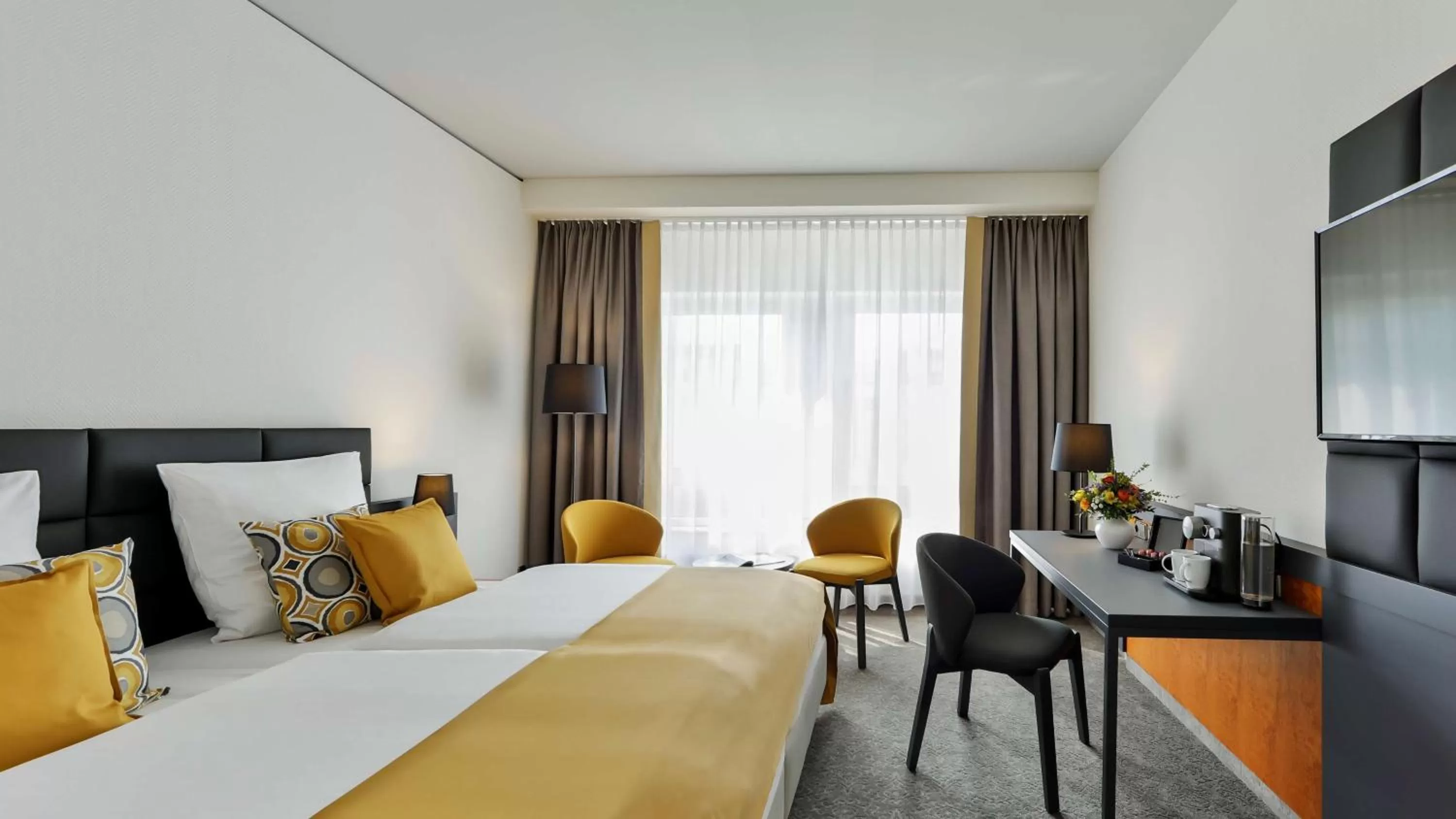 Superior Double Room in Dorint Hotel Dresden