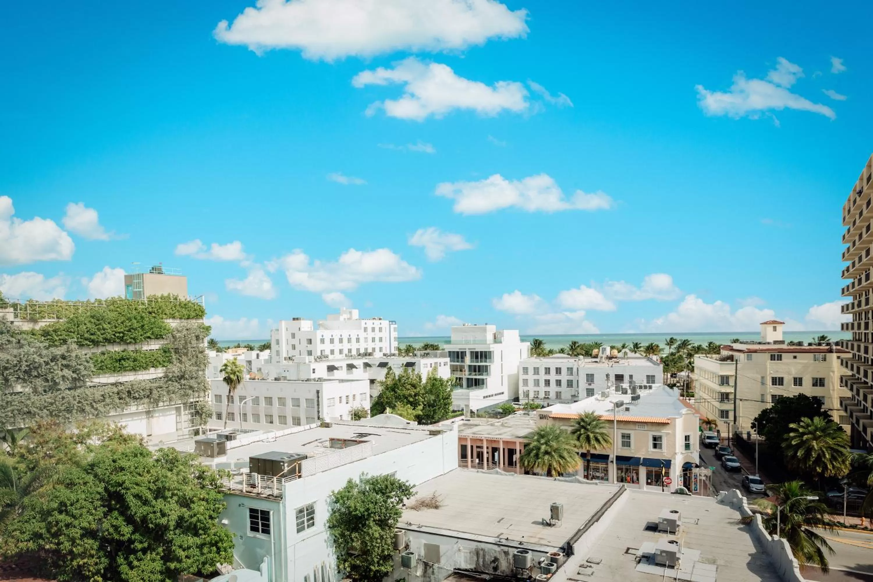 Queen Room with Ocean View in The Goodtime Hotel, Miami Beach a Tribute Portfolio Hotel