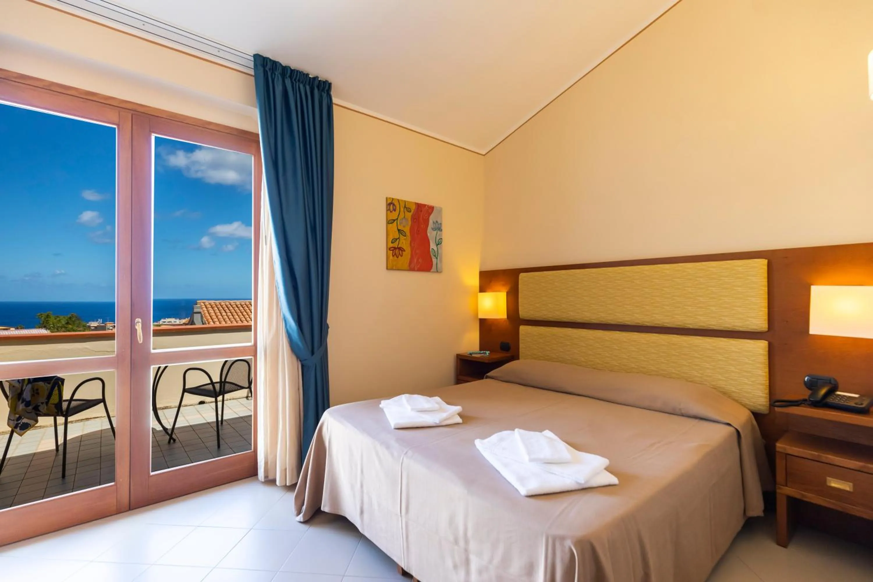 Double or Twin Room with Sea View in Hotel Tropis