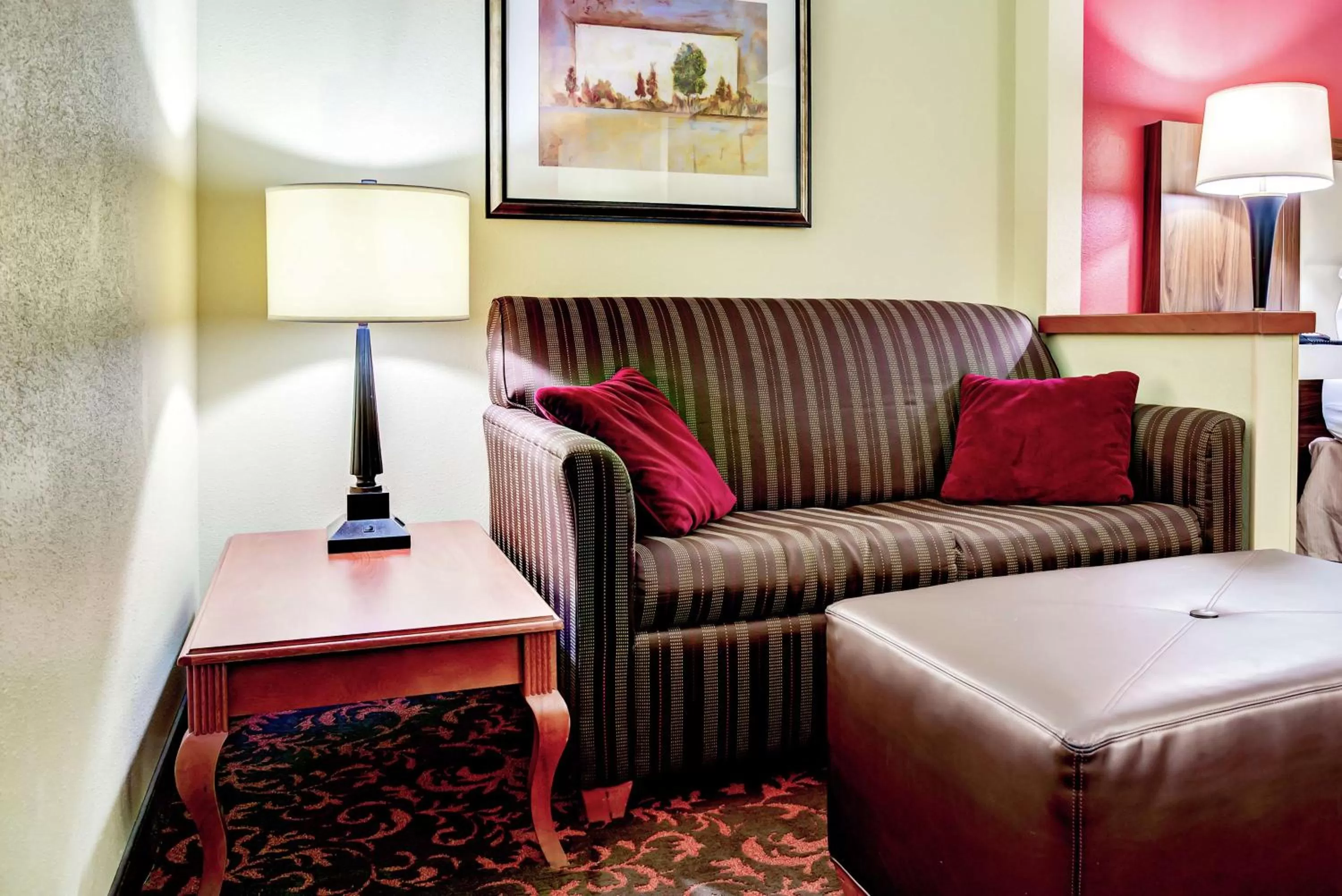 King Room with Sofa Bed and Study - Non-Smoking in Hampton Inn St. Joseph