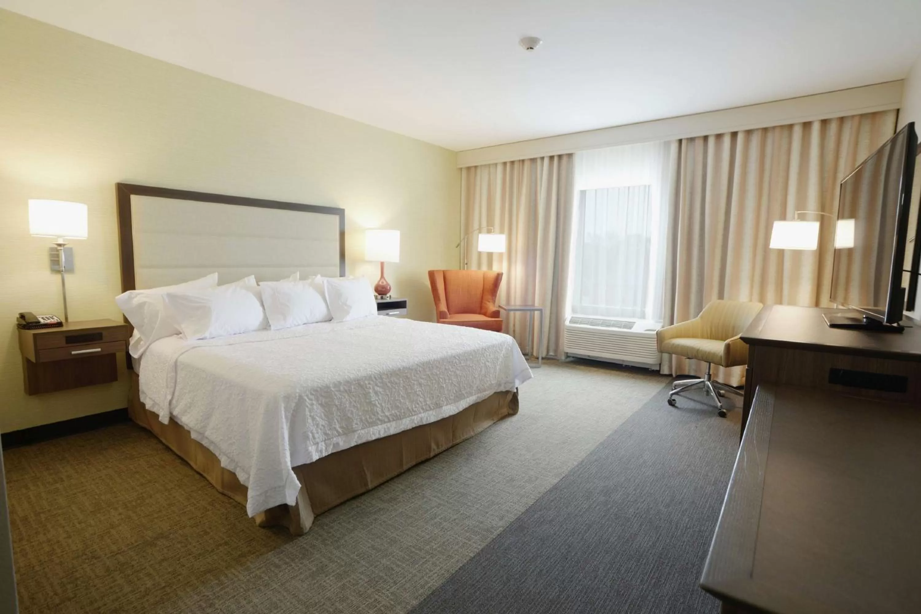 King Room - Non-Smoking in Hampton Inn & Suites Ponca City