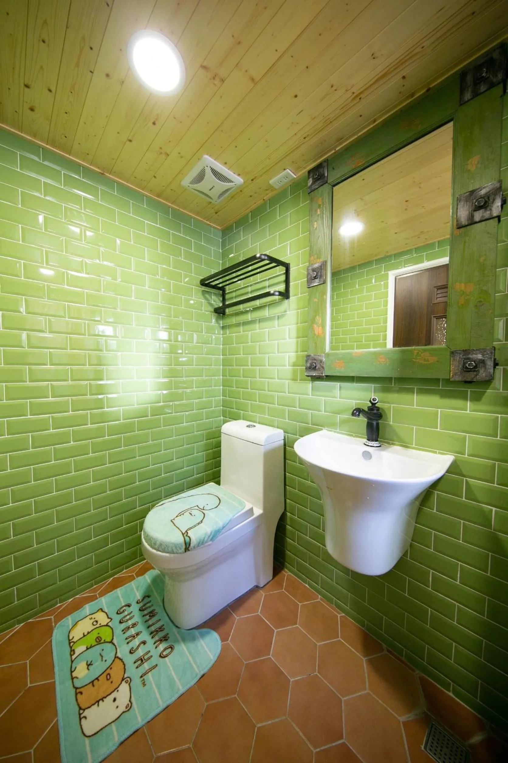 Deluxe Quadruple Room in Urban