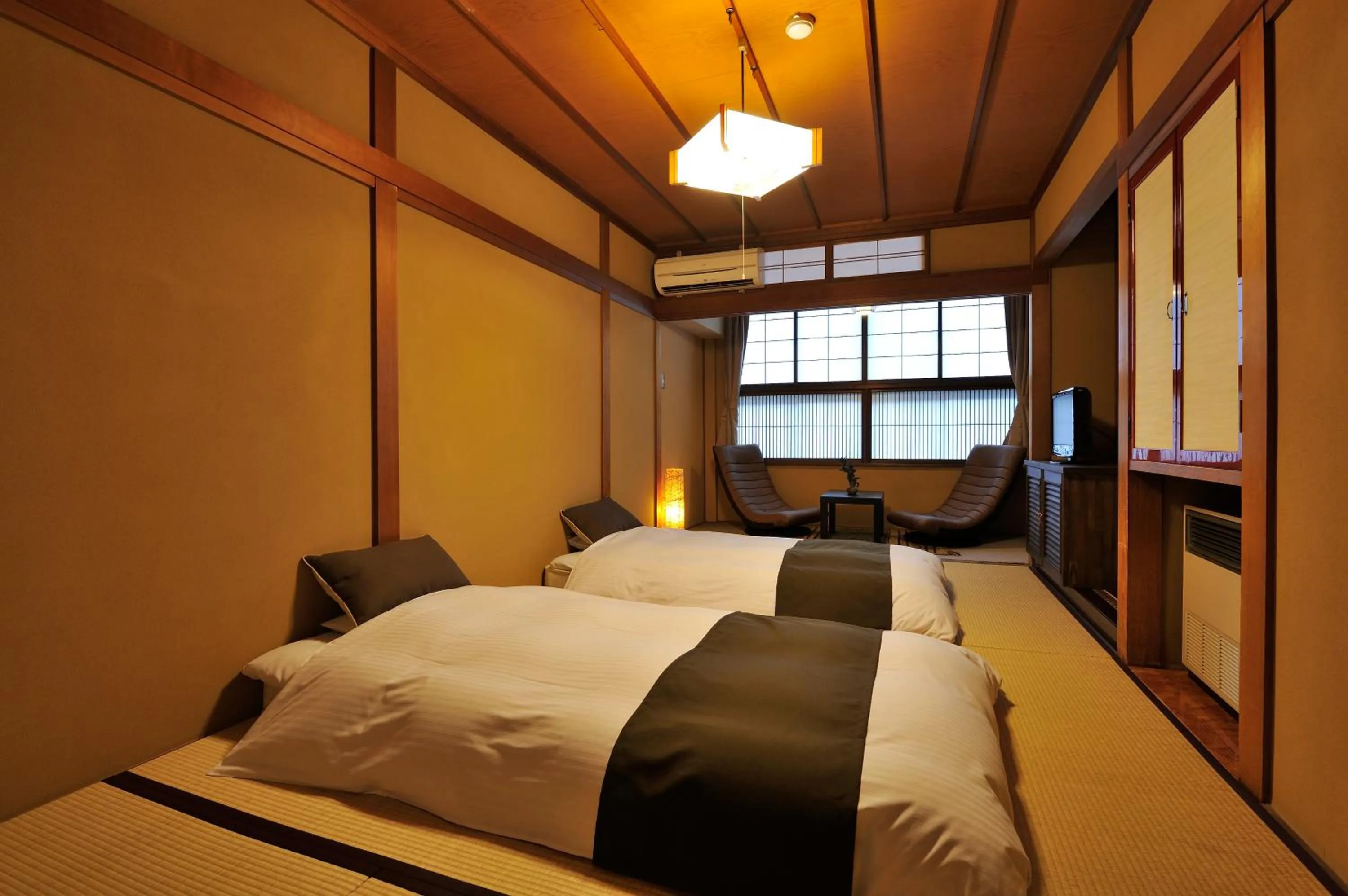 Japanese-Style Standard Room with Shared Bathroom and Private Toilet  - single occupancy - Non Smoking in Hida Takayama Hodakaso Yamano Iori