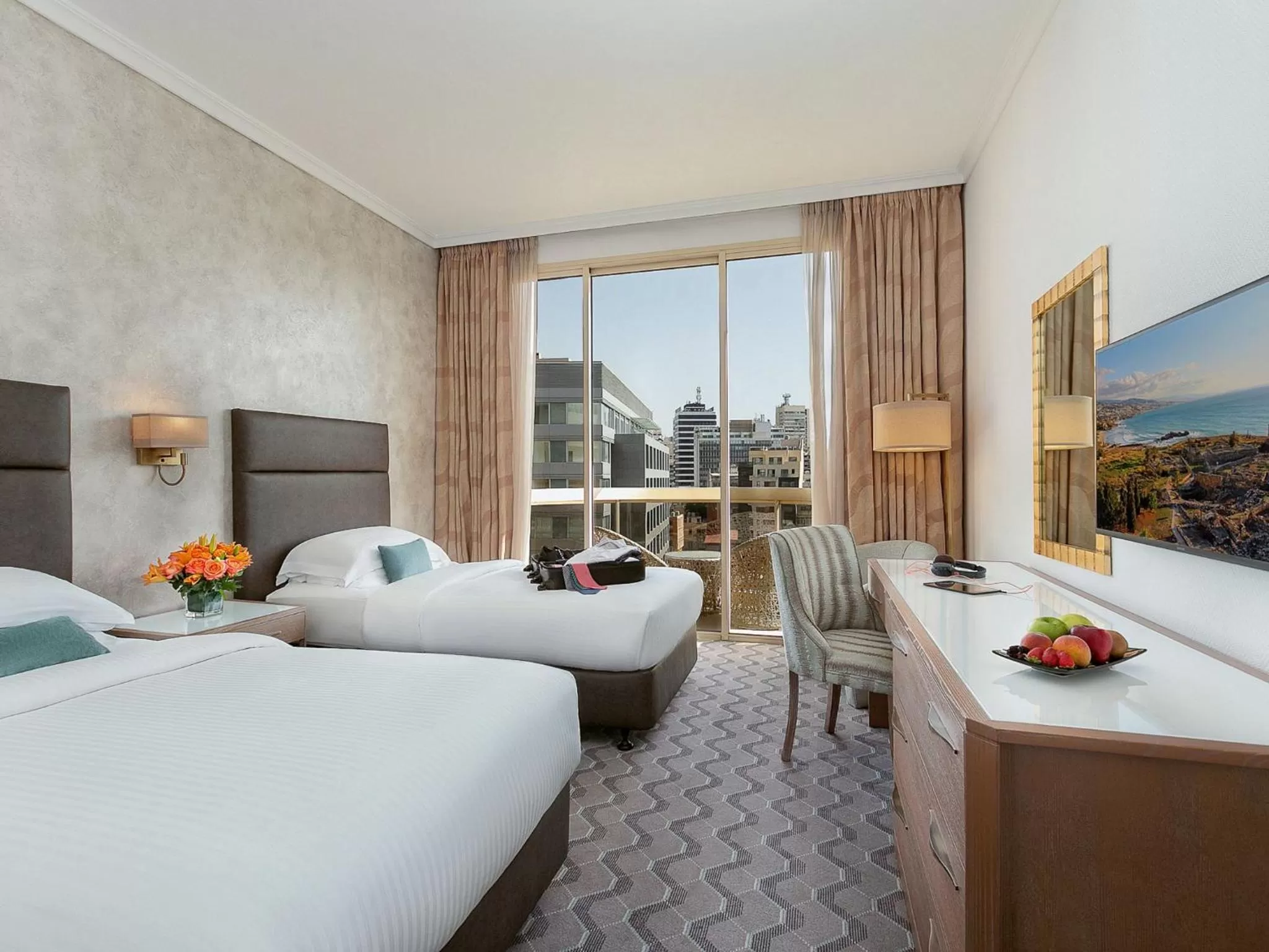 City View Room with Lounge access - Twin Beds in Gefinor Rotana – Beirut