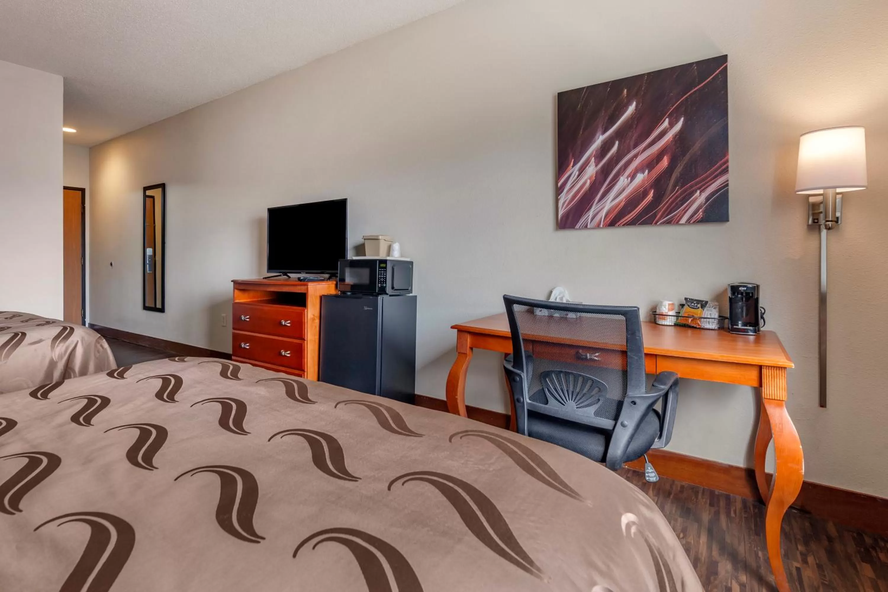 Queen Room with Two Queen Beds and Roll-In Shower - Non-Smoking in Quality Inn