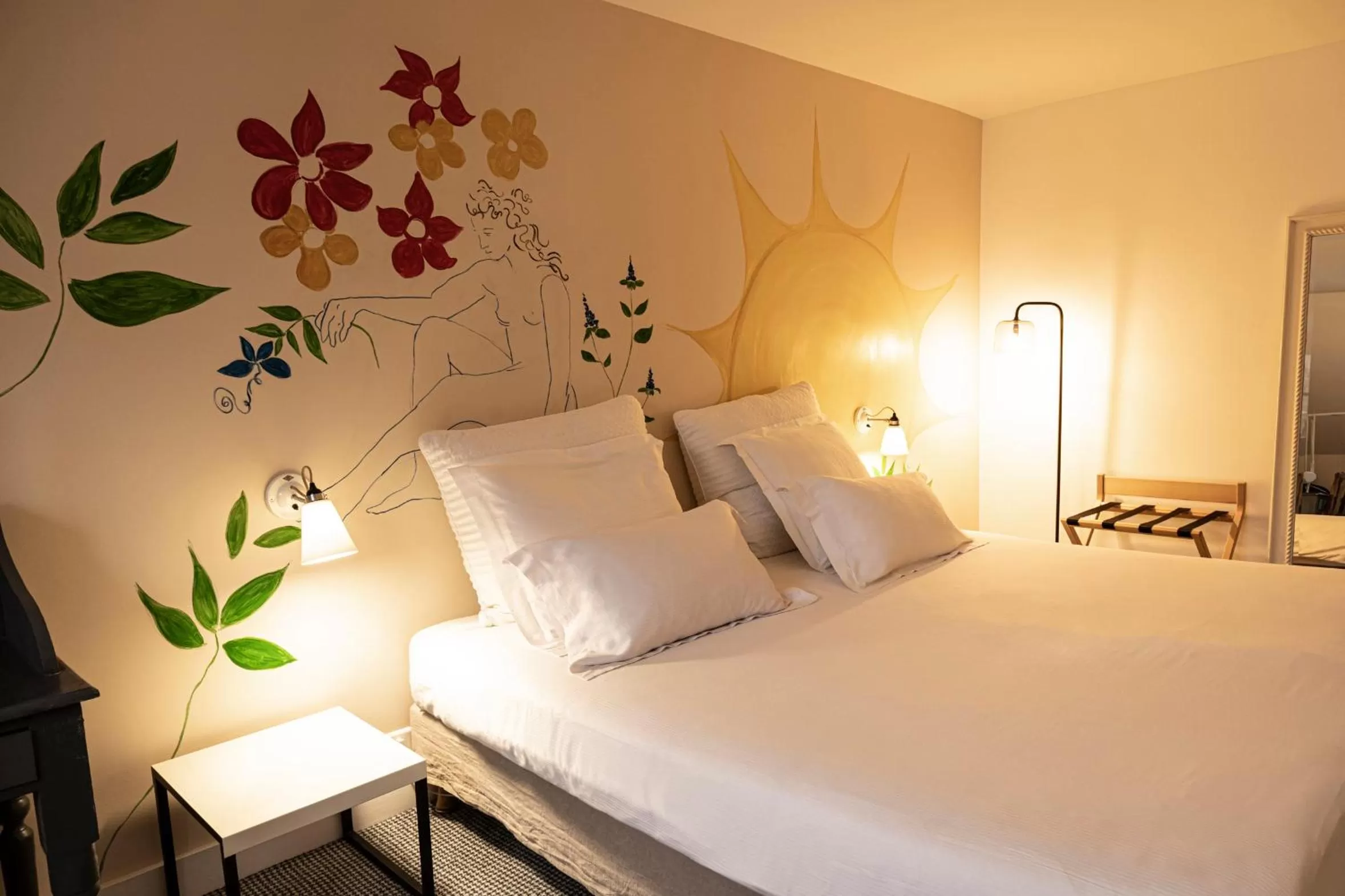 Suite in Hôtel Arvor Saint Georges