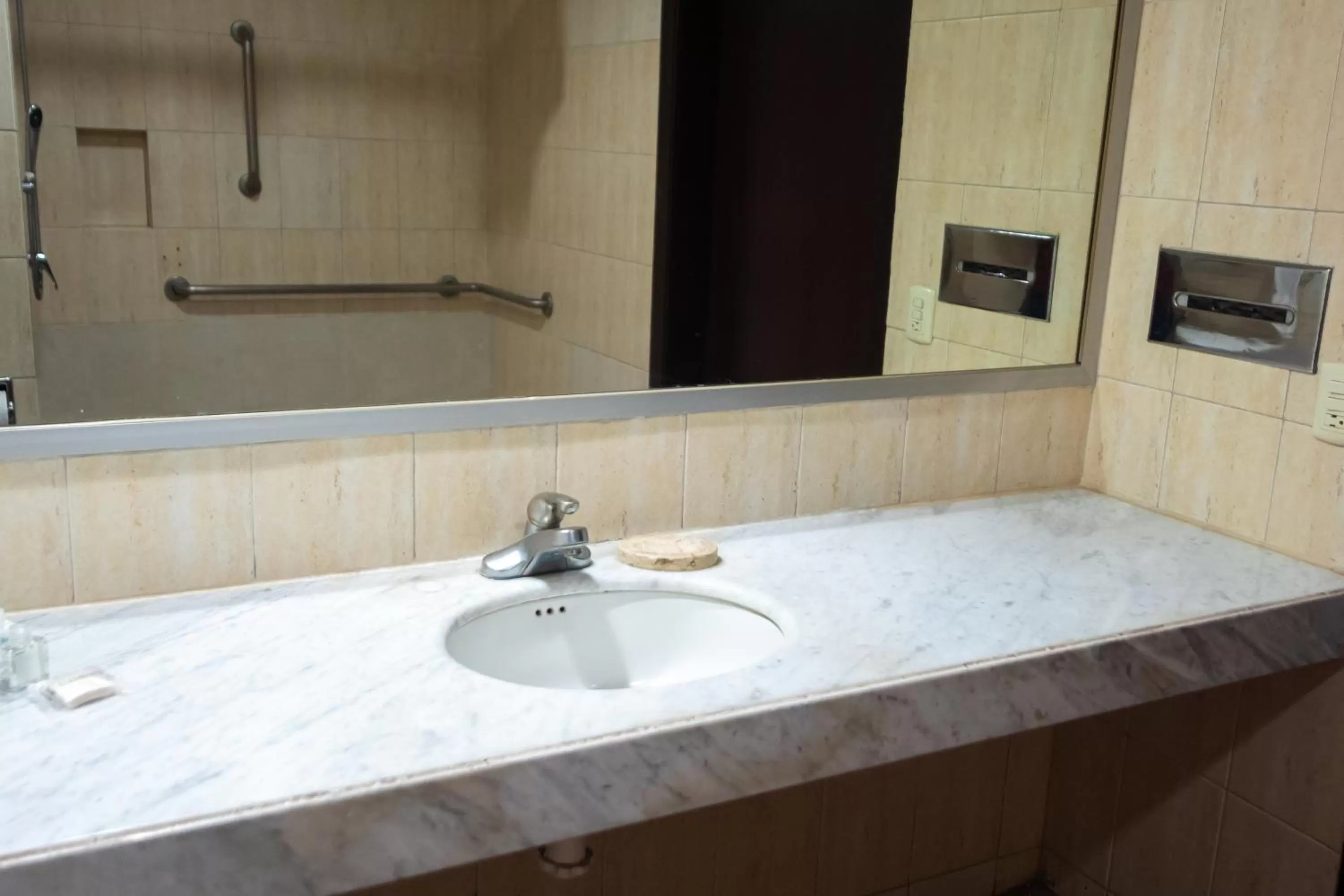 Standard Room in Hotel Fenix