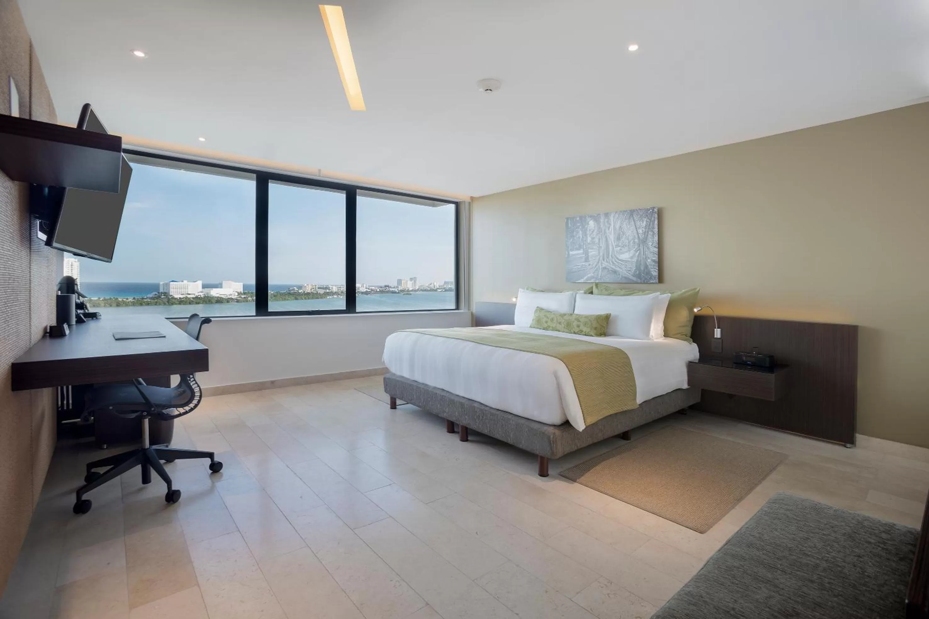 King Suite with Terrace and Ocean View in Presidente InterContinental Cancun Resort